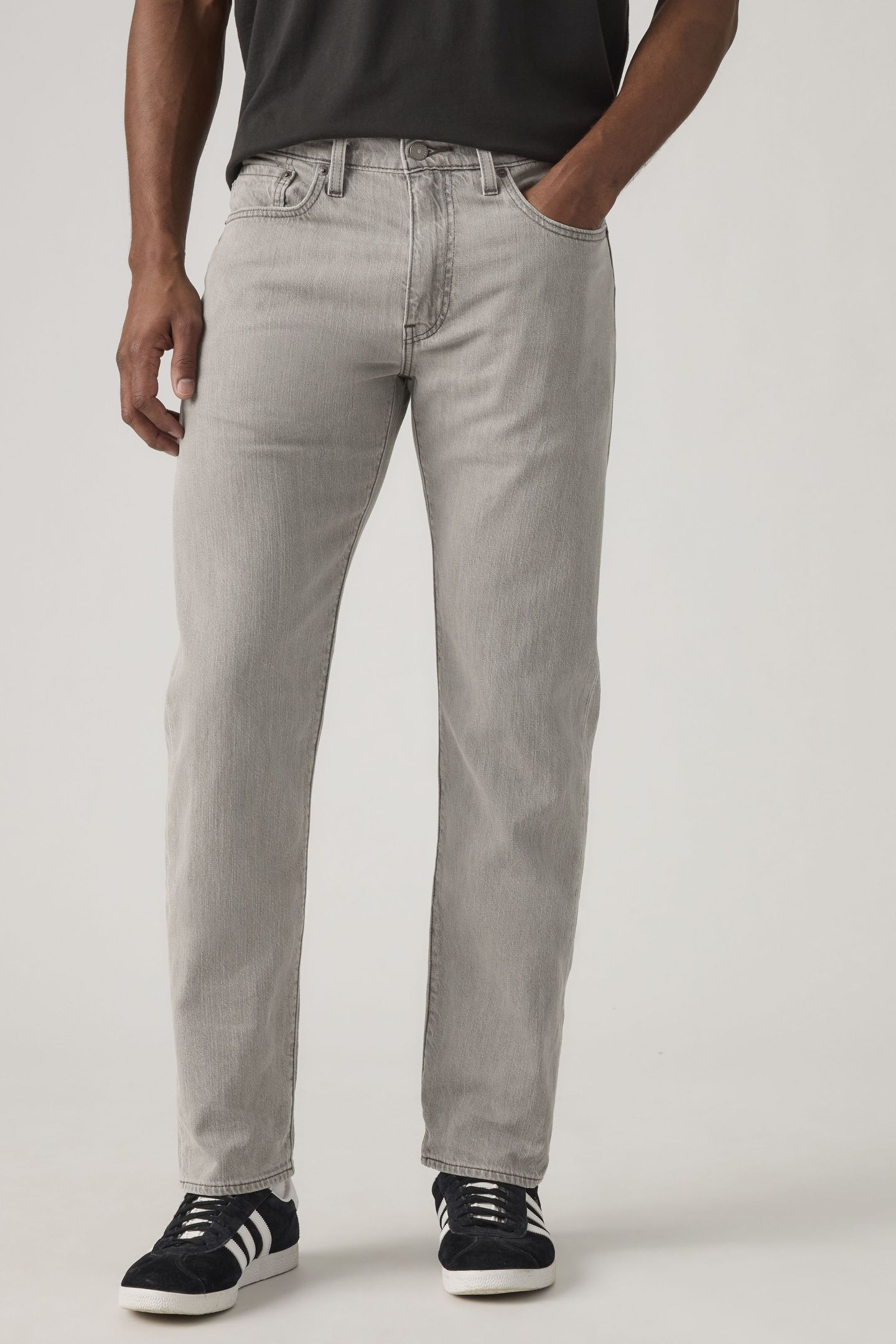 502™ TAPER LIGHTWEIGHT JEANS 5