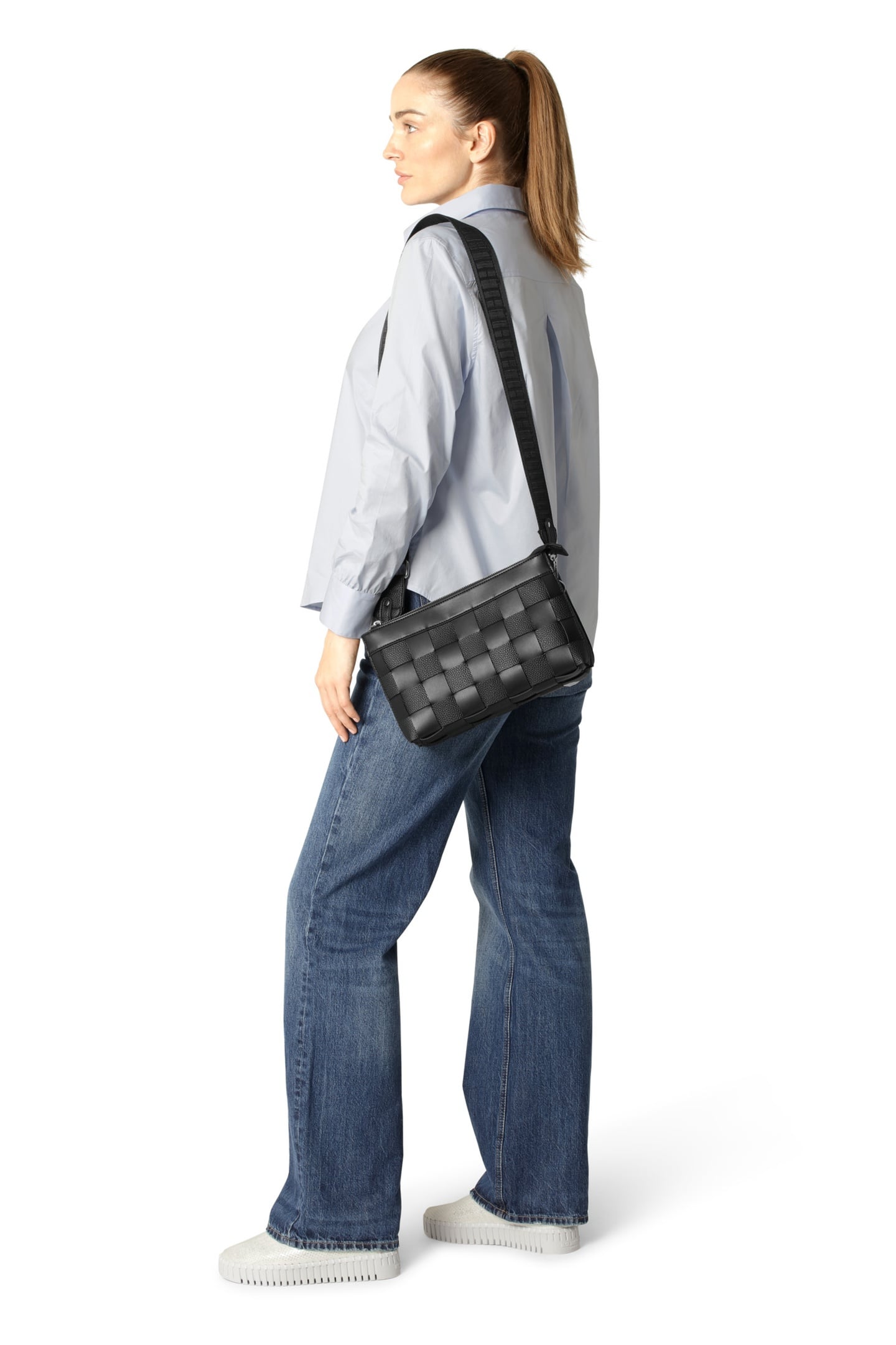 CHIP02 SHOULDER BAG BLACK 1