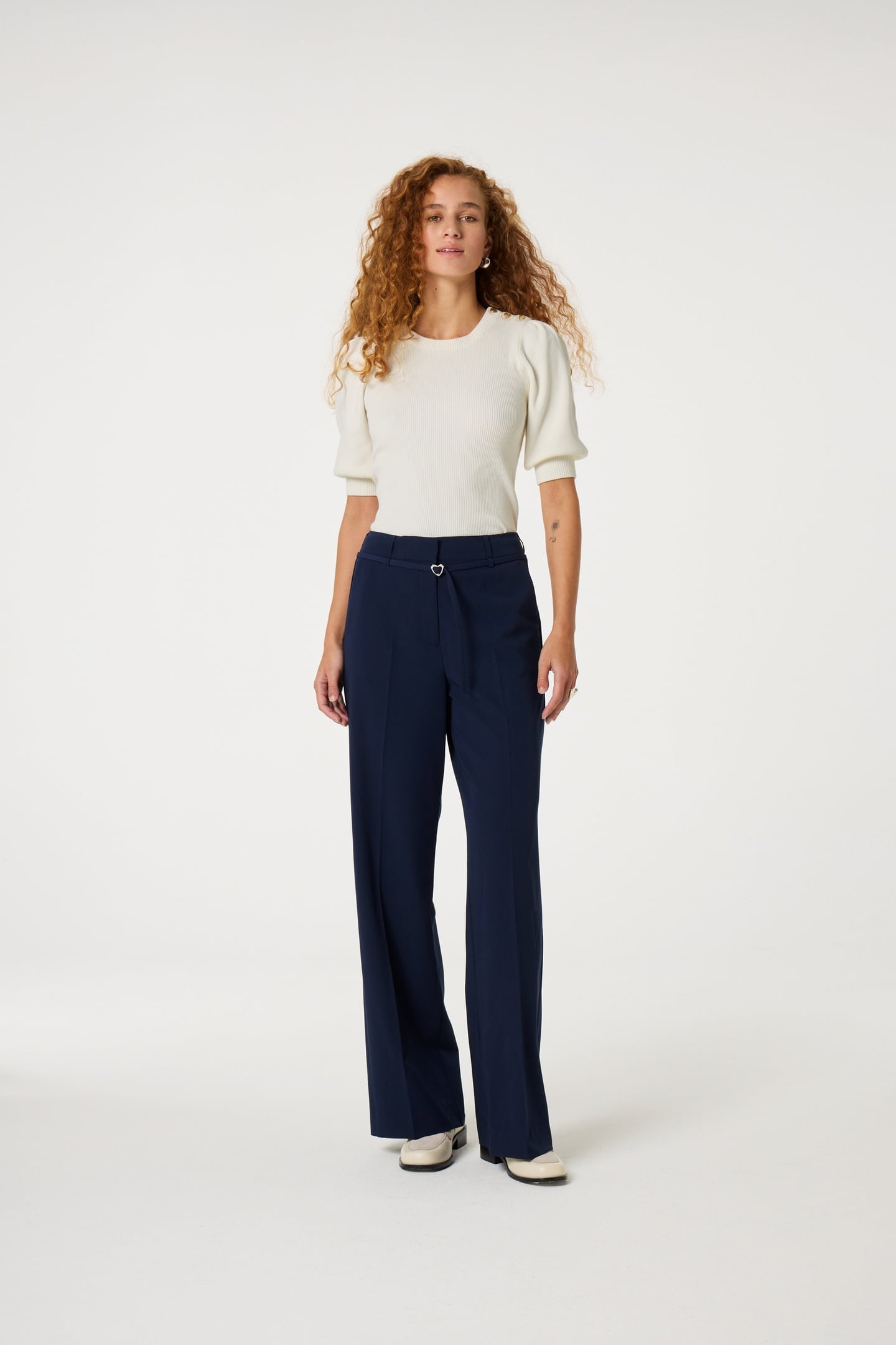 LILLIAN SHORT SLEEVE PULLOVER COSY WHITE 2