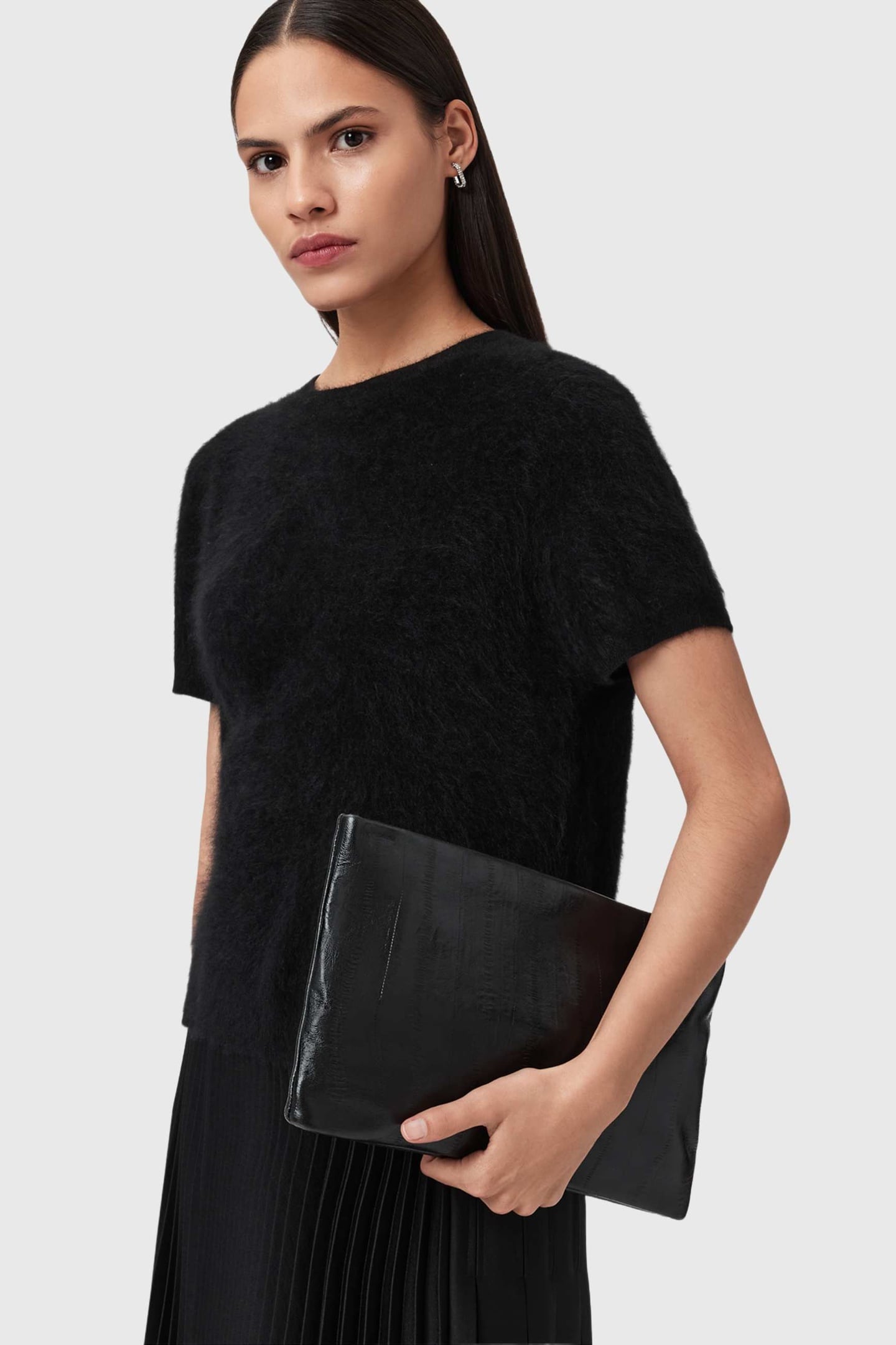 BETTINA EEL CLUTCH BLACK 1