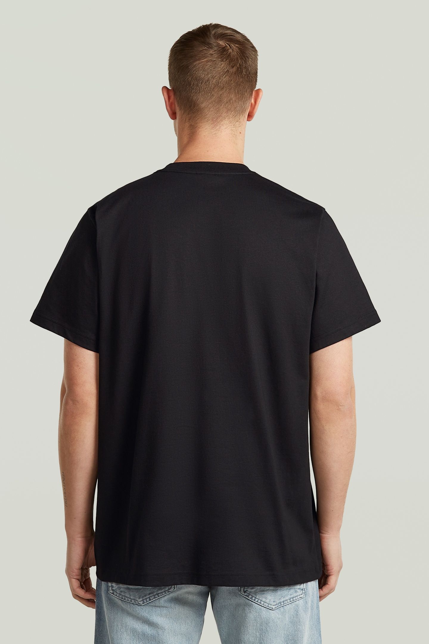 CHEST LOGO LOOSE R T BLACK 2