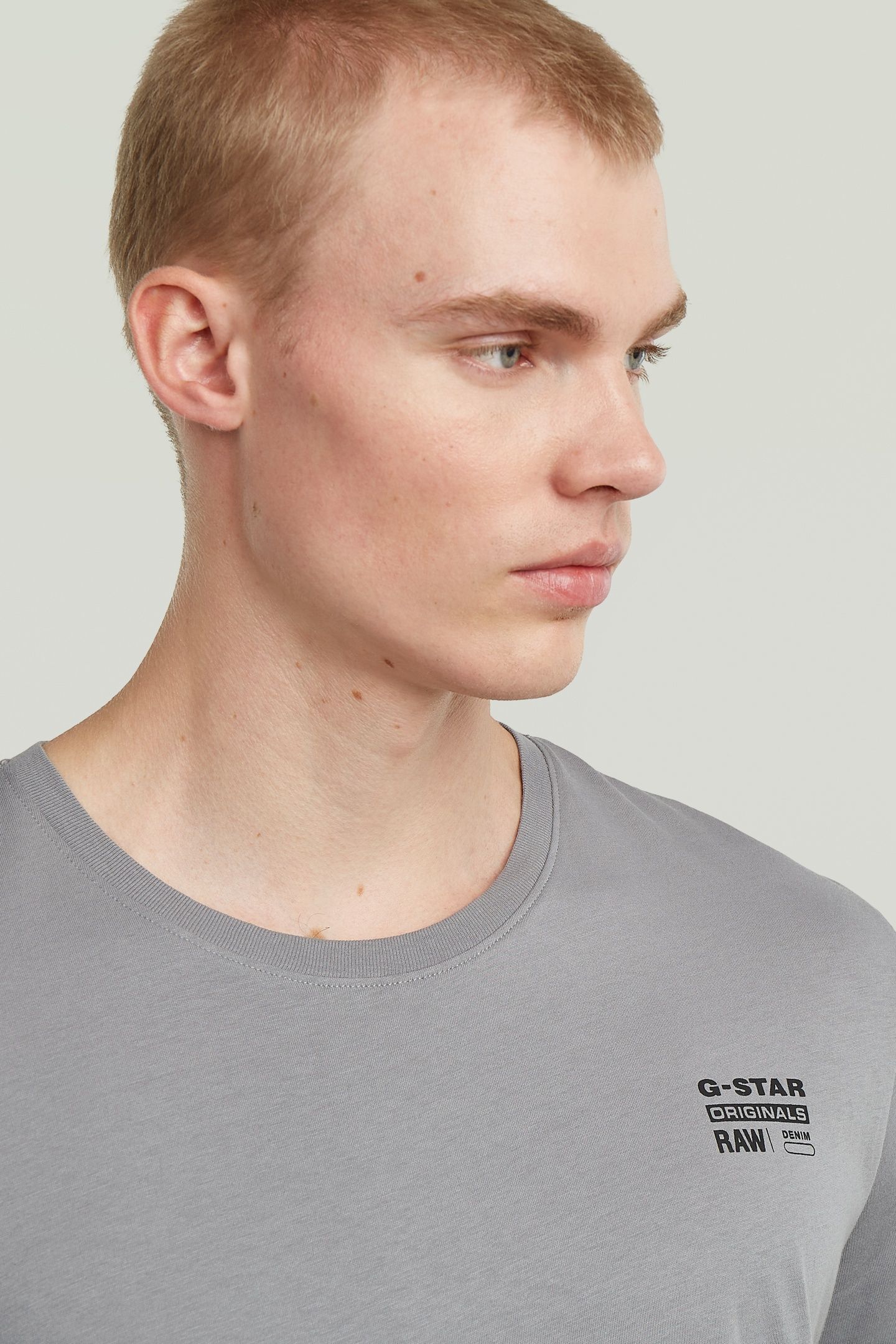 CHEST LOGO R T GREY 6