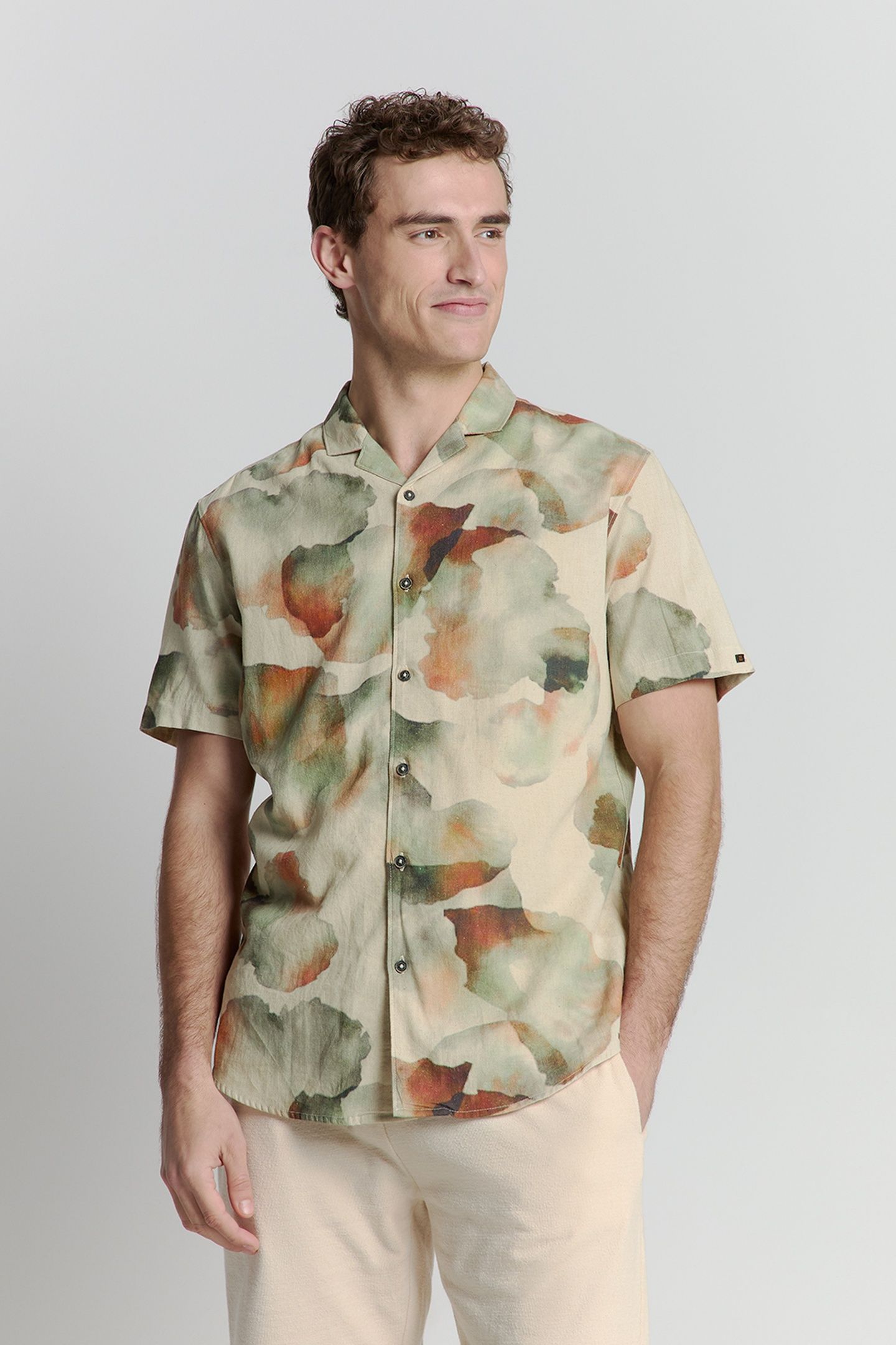 SHIRT SHORT SLEEVE REVERS COLLAR ALLOVER PRINTED WITH LINEN  3