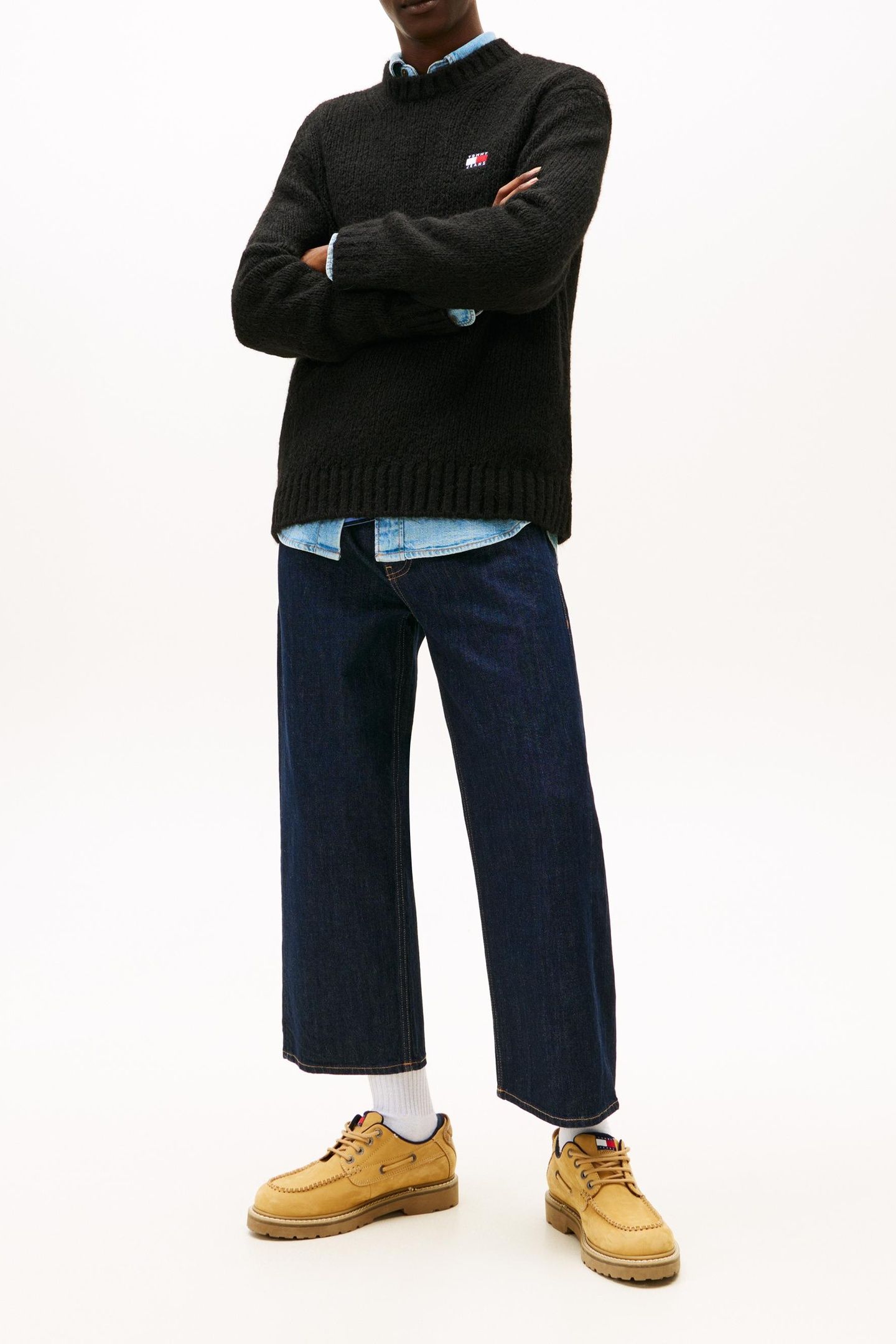 REGULAR COSY TEXTURED SWEATER BLACK 2