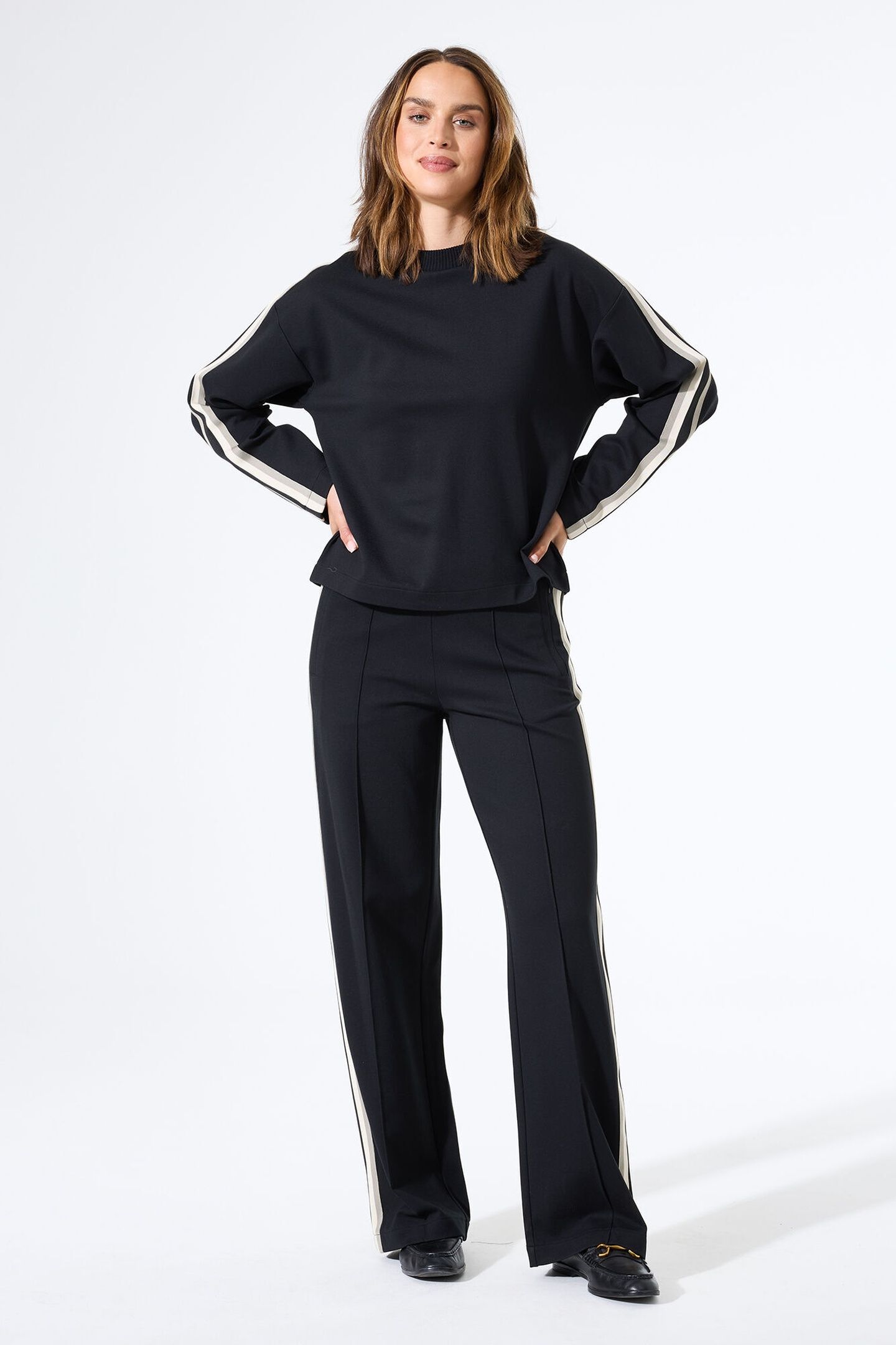 LADIES PANTS BLACK 2