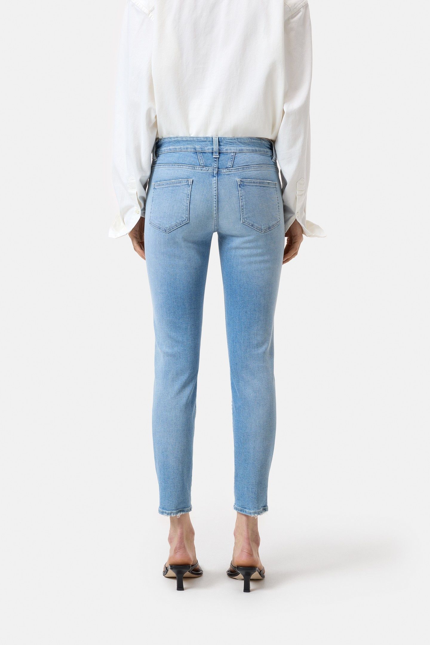 BAKER LIGHT BLUE 2