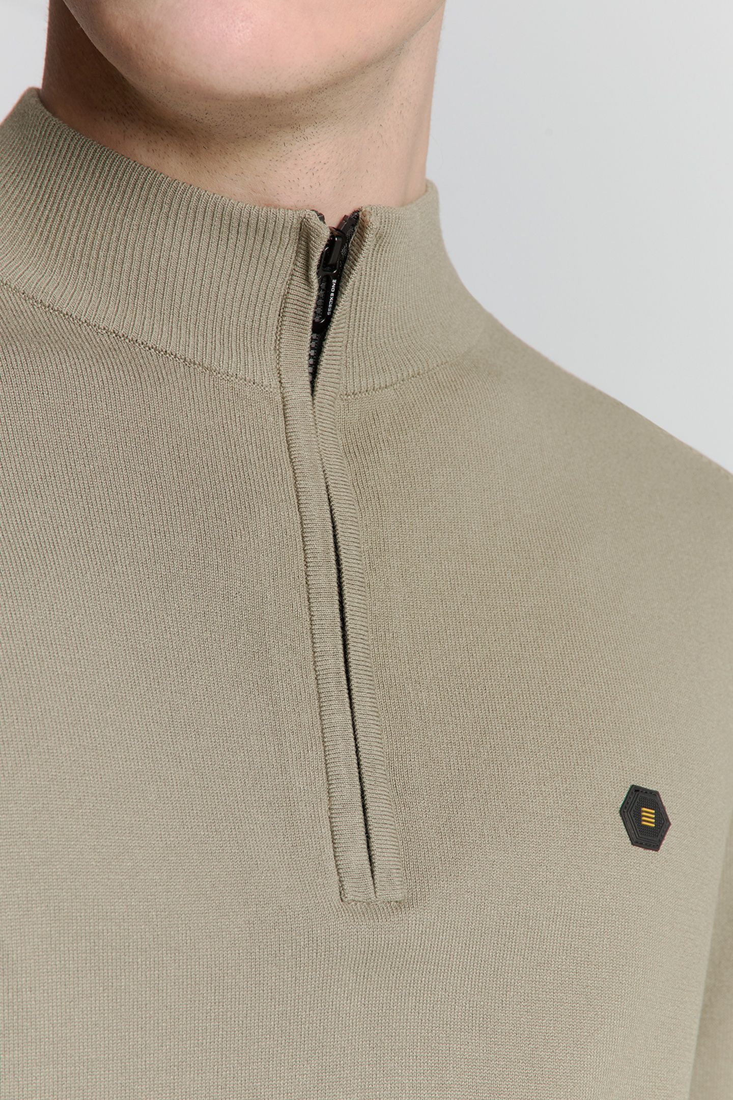 PULLOVER HALF ZIP LIGHT ARMY 6