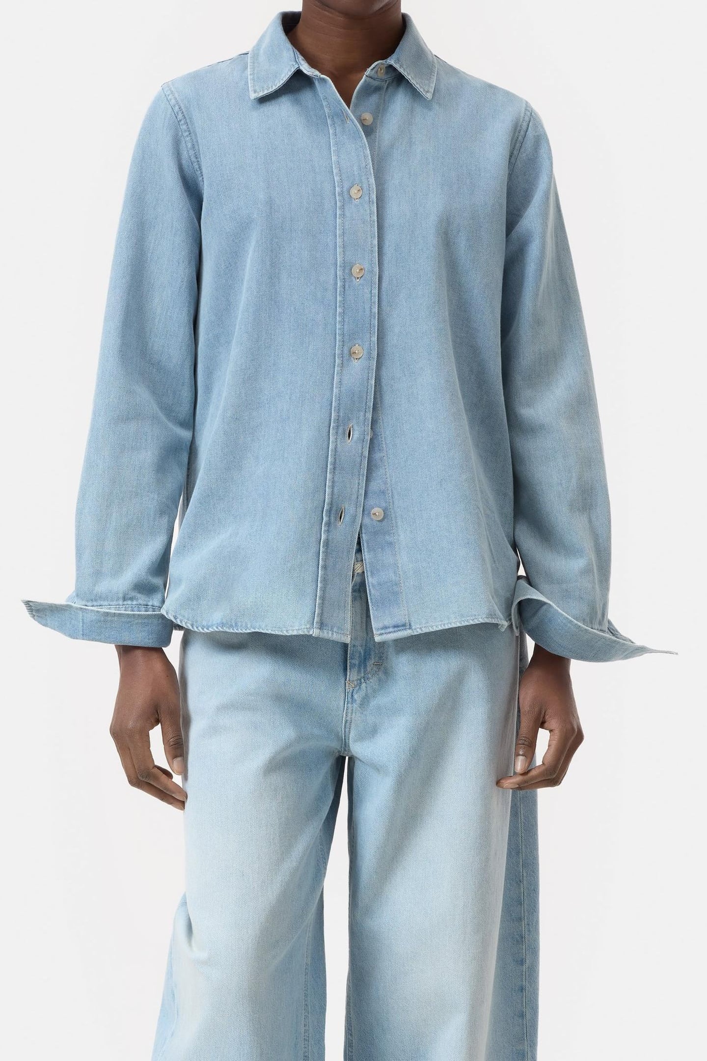 CLASSIC SHIRT VISIBLE PLACKET LIGHT BLUE 1