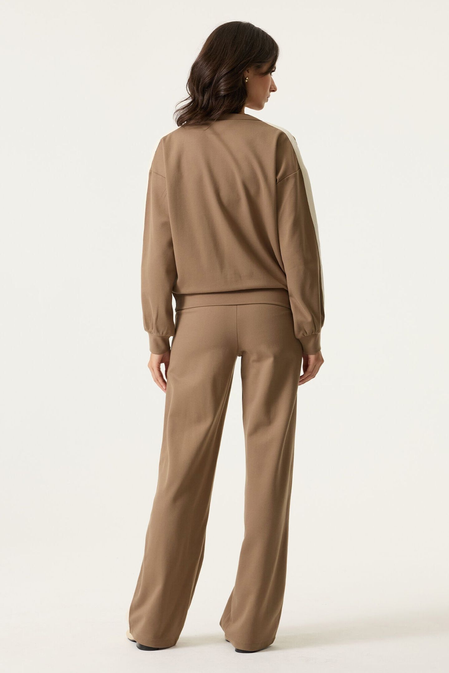 LADIES SWEAT SOFT TAUPE 3