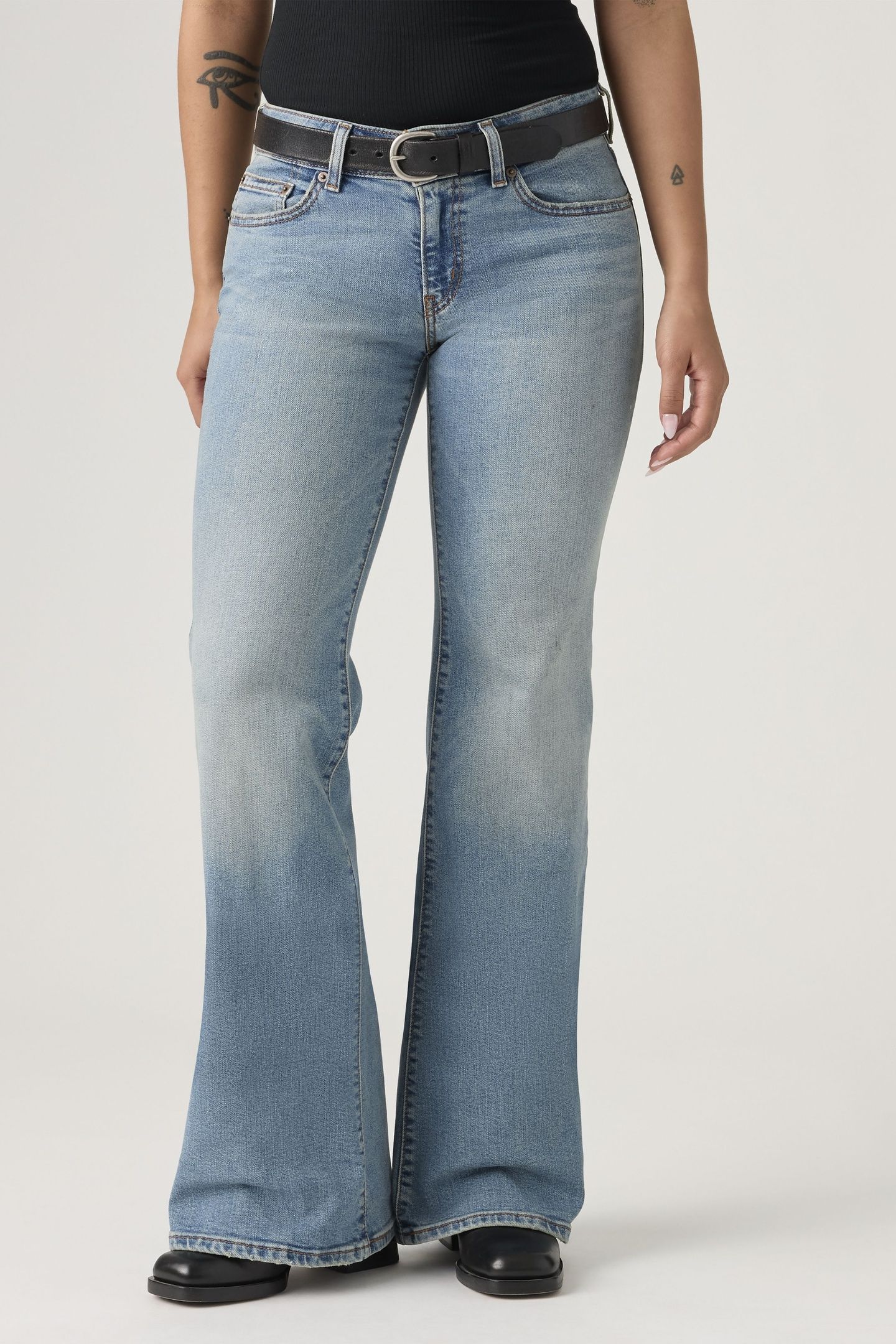 SUPERLOW FLARE JEANS 5