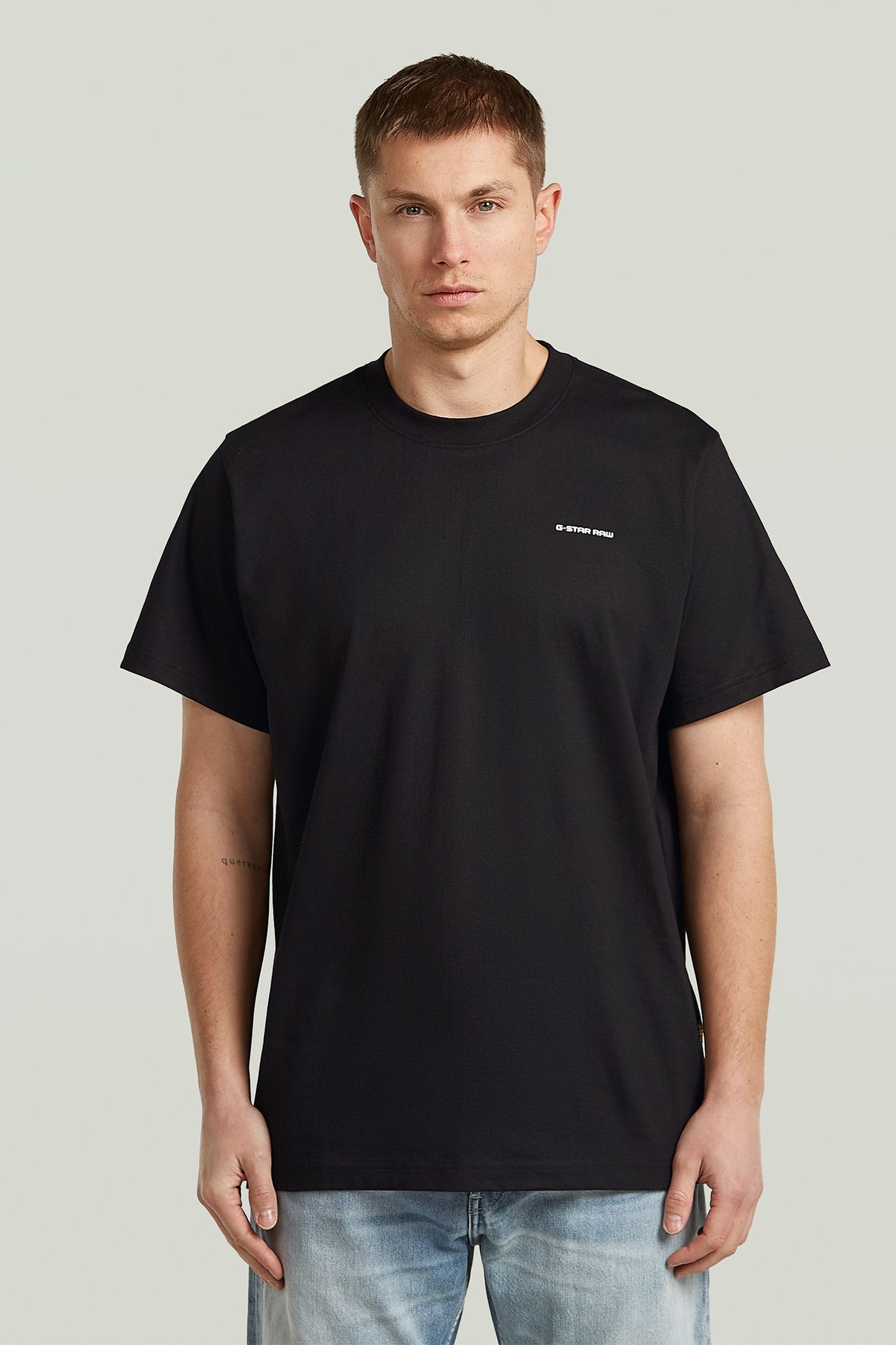 CHEST LOGO LOOSE R T BLACK 1