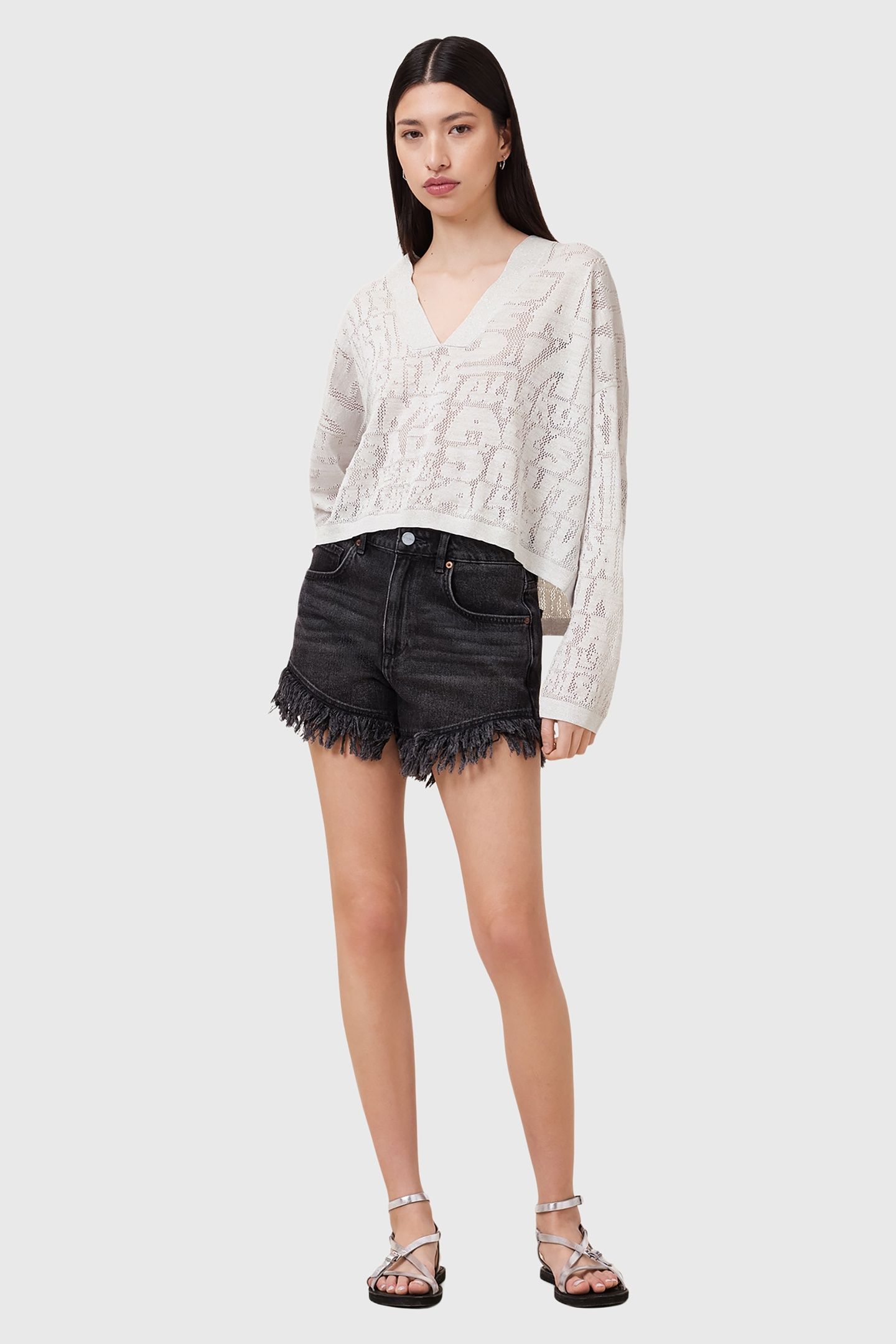 KAITO V NECK CHALK WHITE 1