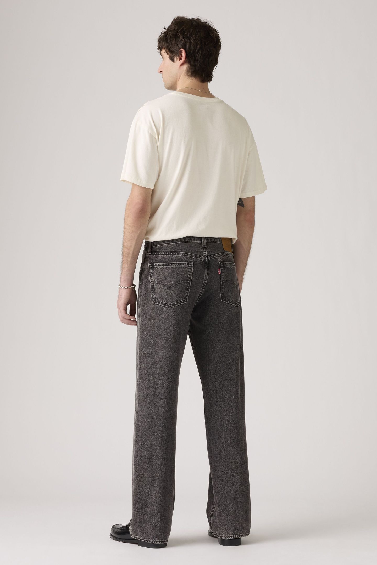 567™ RELAXED FLARE JEANS 3