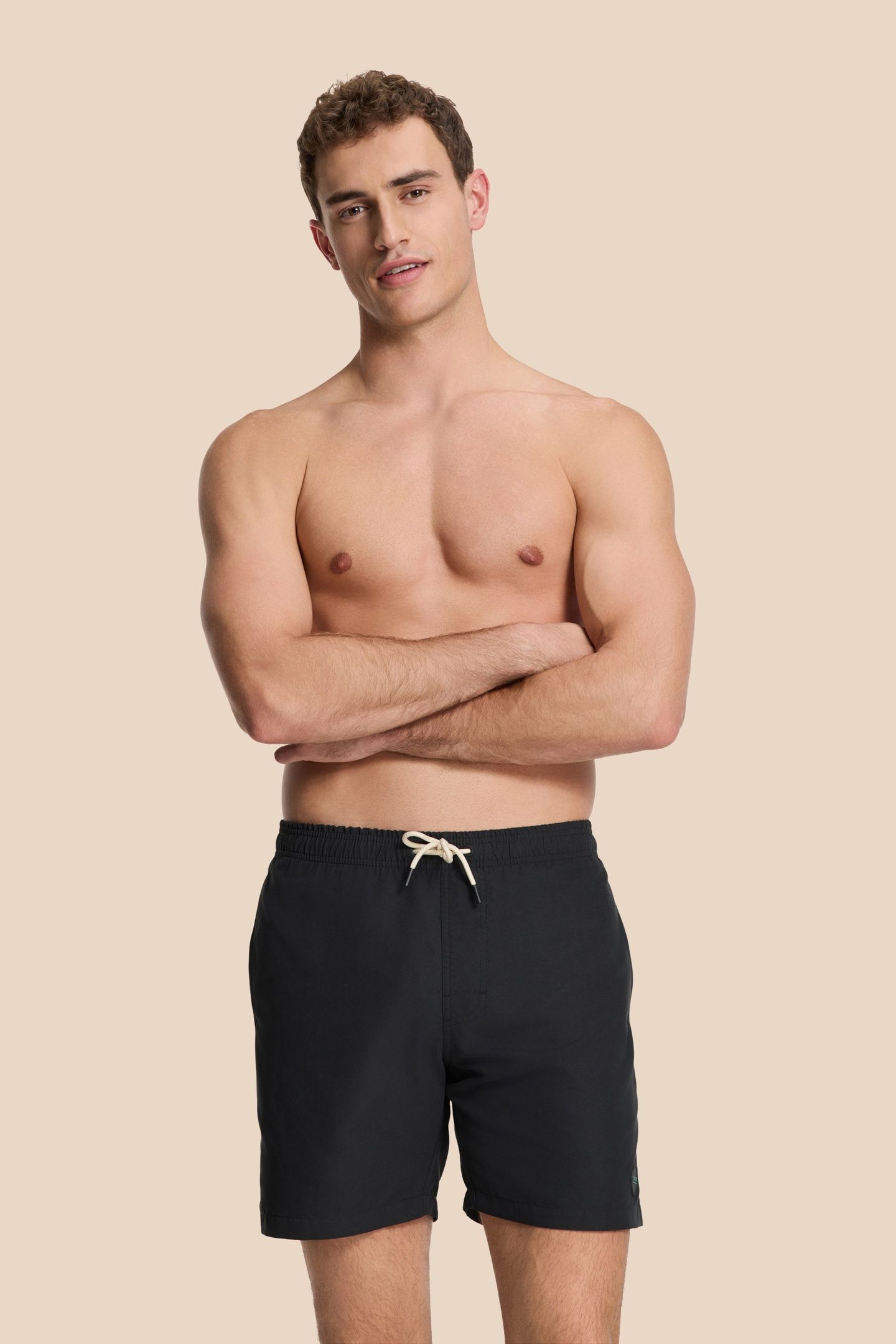MEN MIKE SWIM SHORTS 7 INCH SOLID BLACK 2
