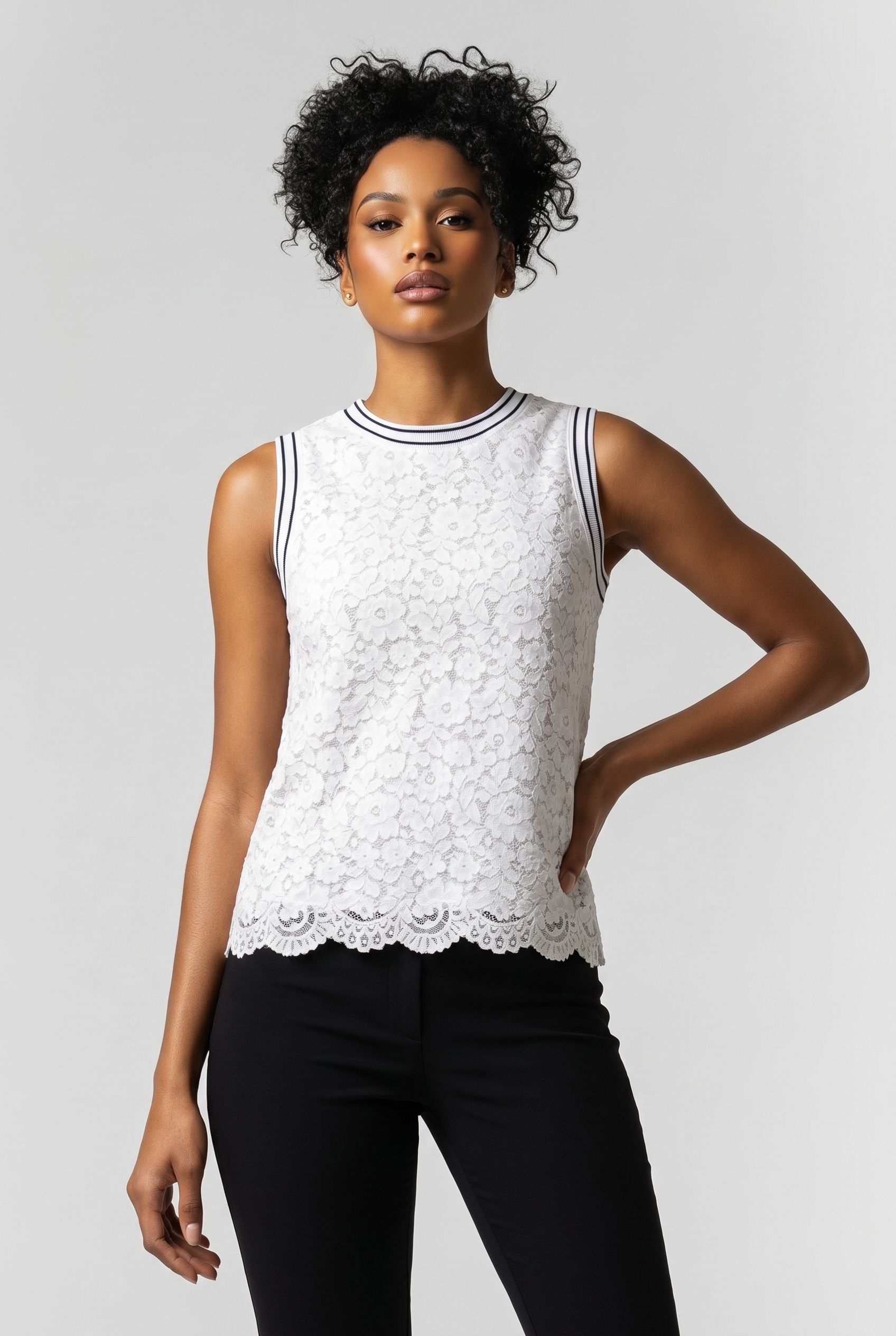 LACE TOP WHITE 1