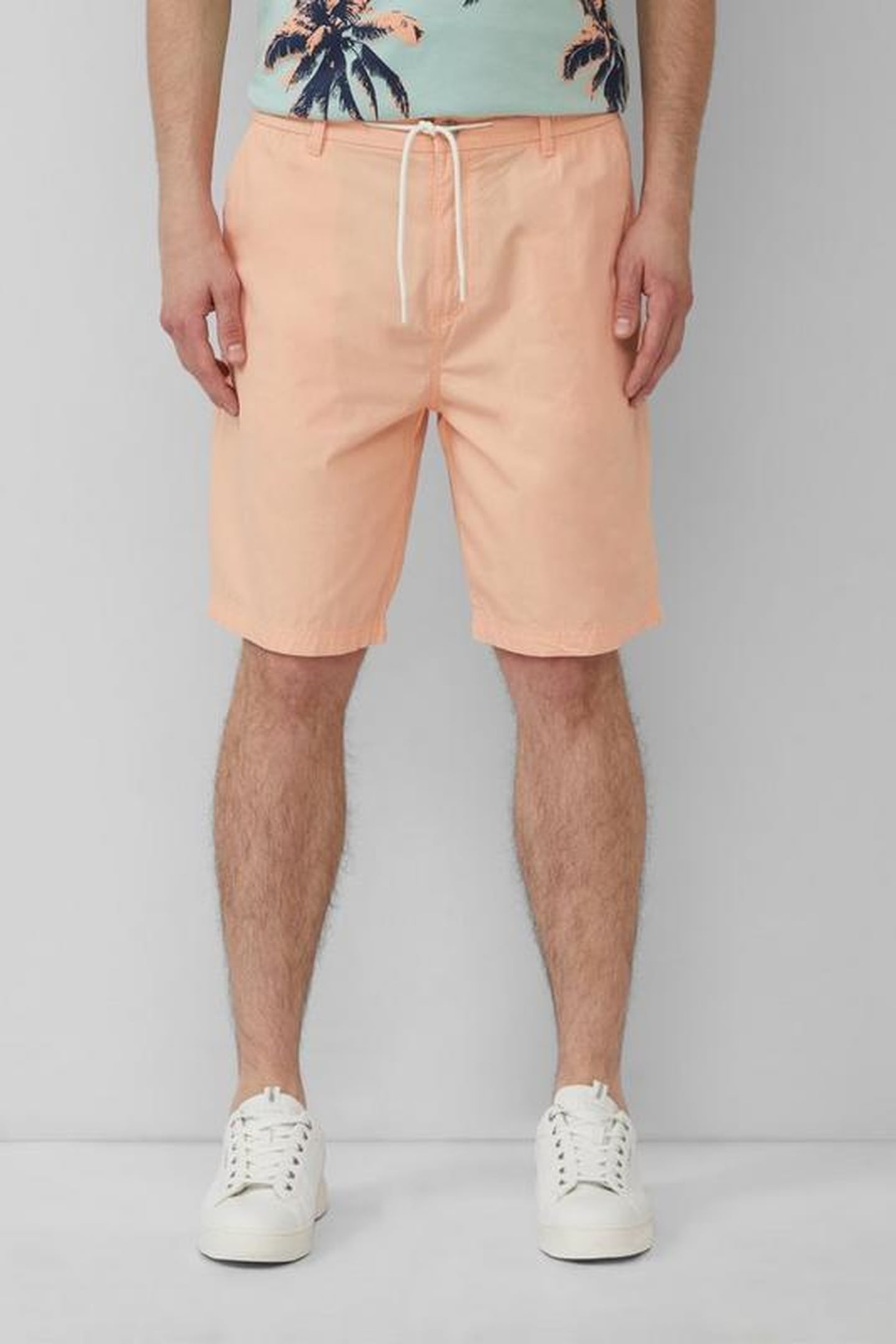 SHORTS ORANGE 1