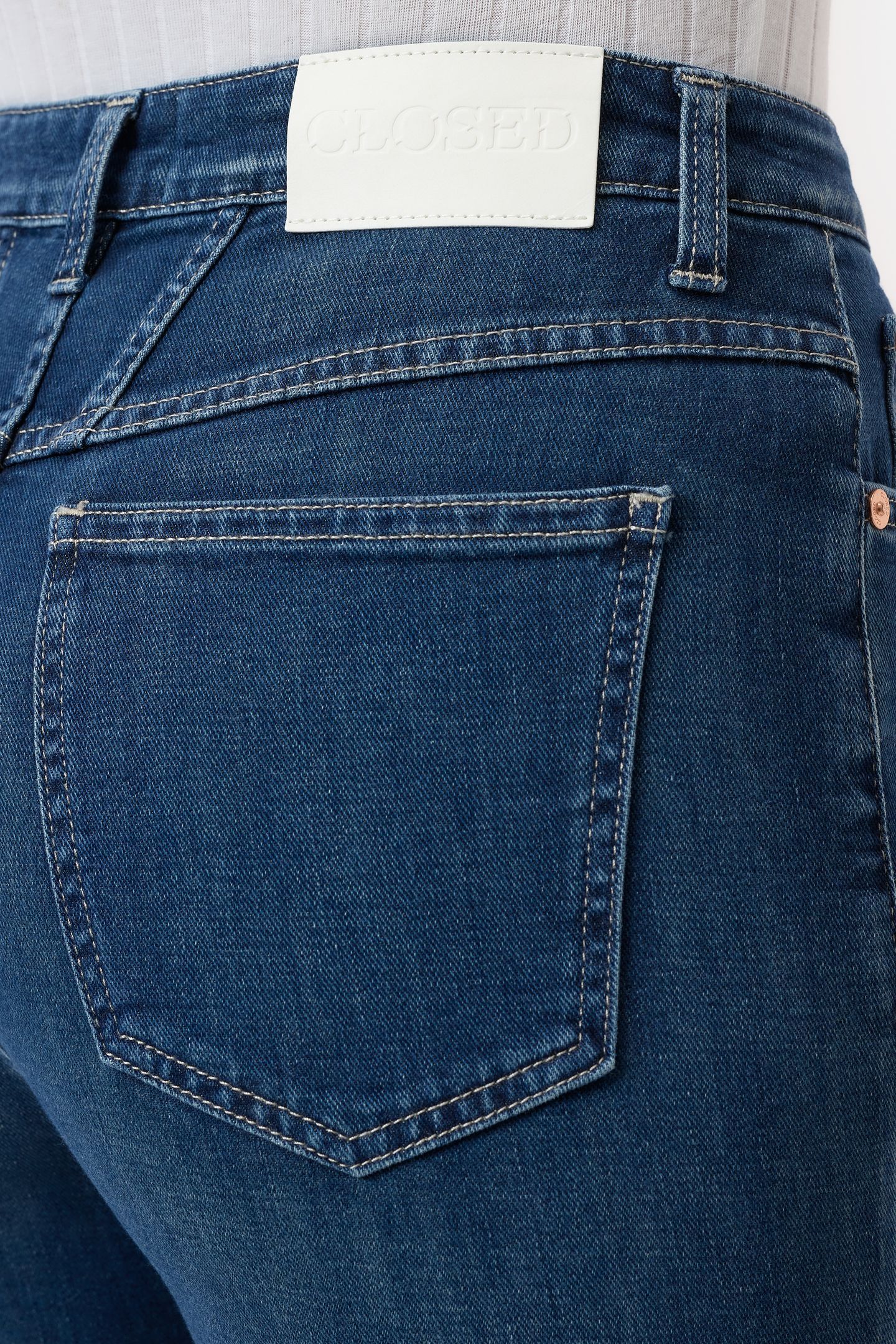 JAYLEN DARK BLUE 5