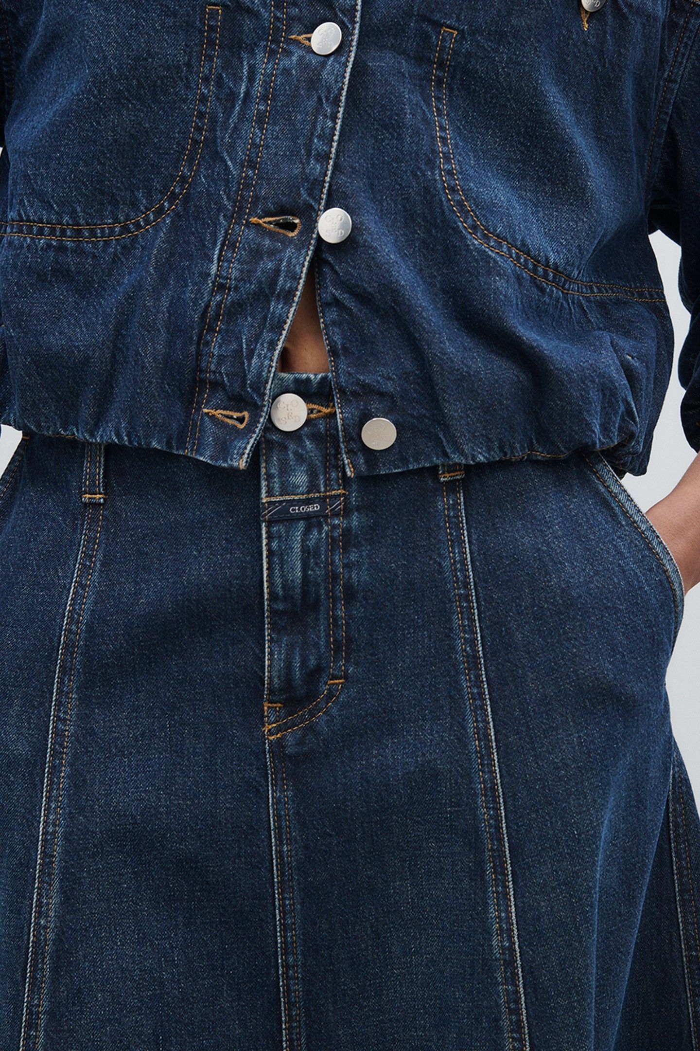 A LINE SKIRT DARK BLUE 7