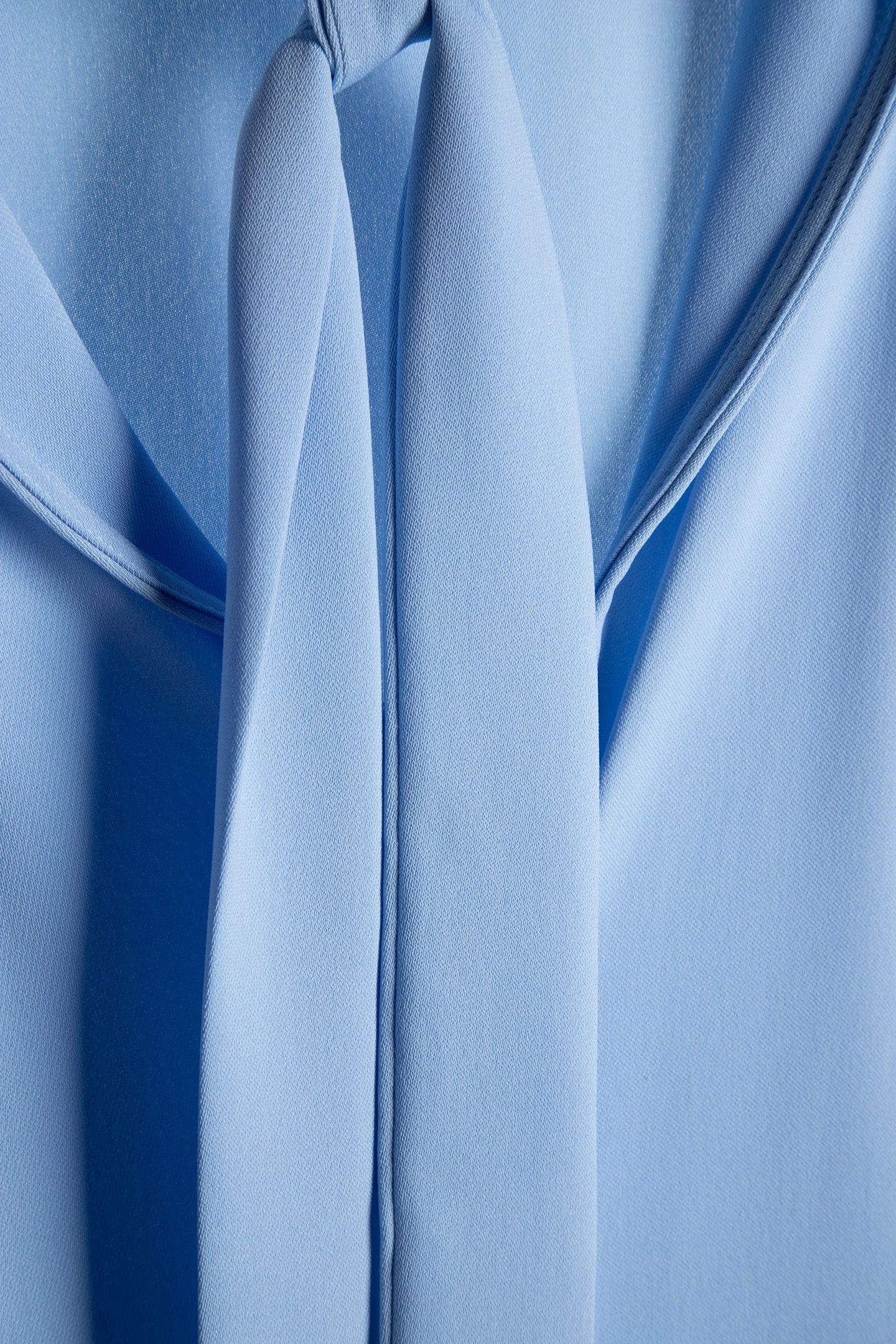 DRAPE TUCK MIDI DRESS PALE BLUE 4