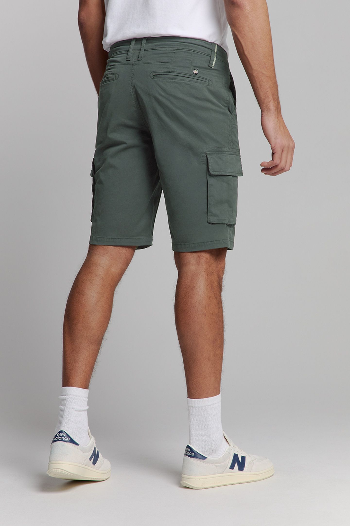 SHORT CARGO GARMENT DYED + STONE WASHED STRETCH DARK STEEL 3