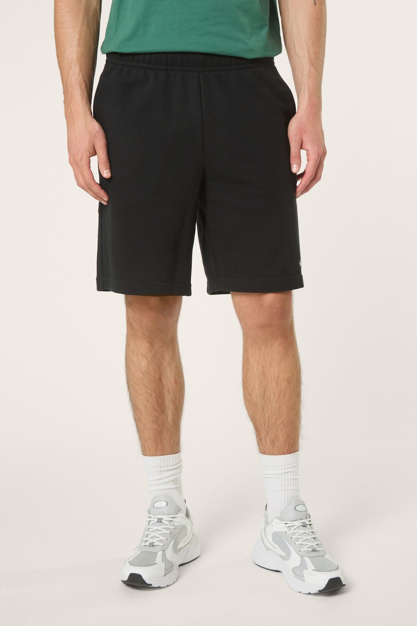 LUSCIANO SWEAT SHORTS BLACK 1