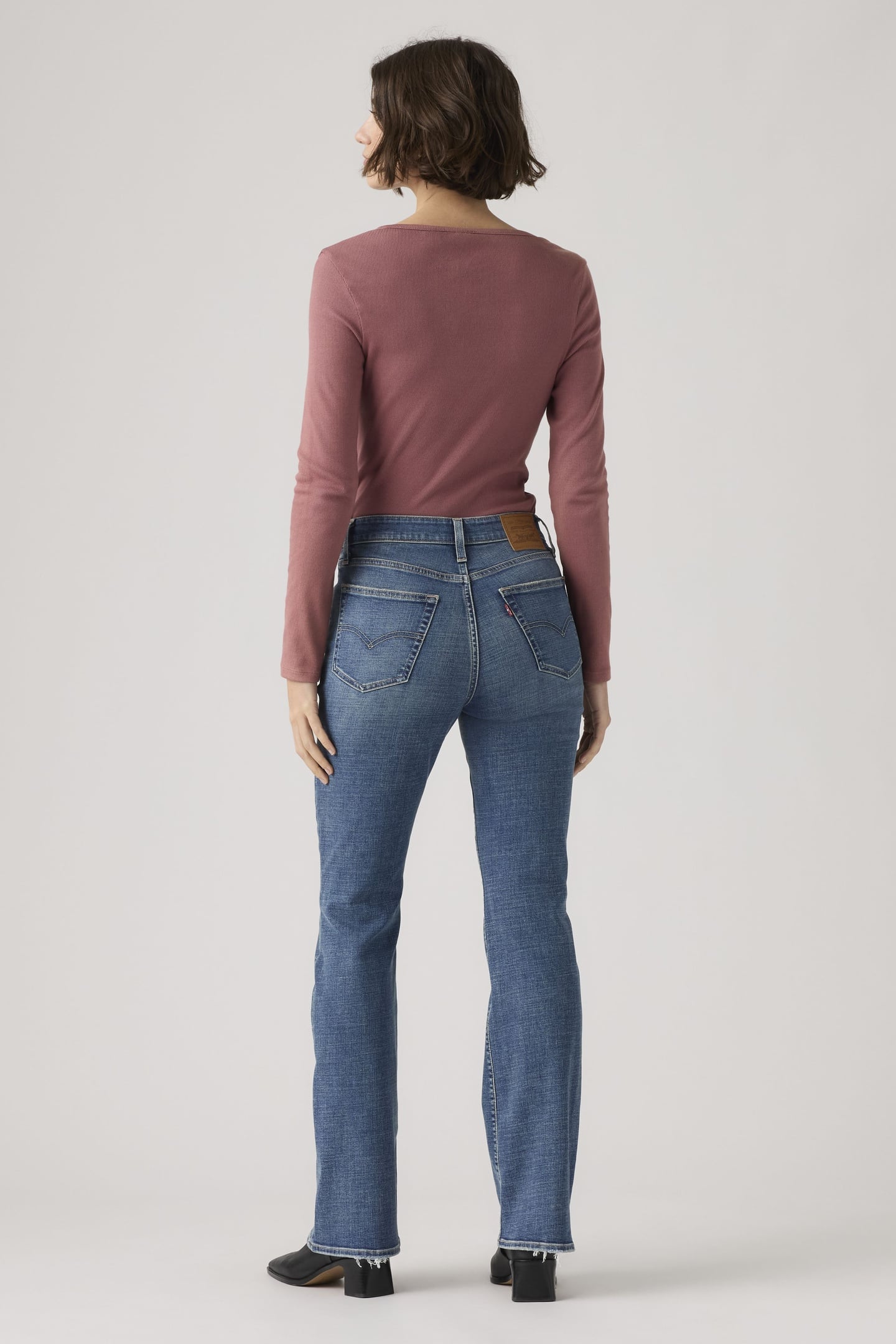 725™ HIGH RISE BOOTCUT JEANS 2