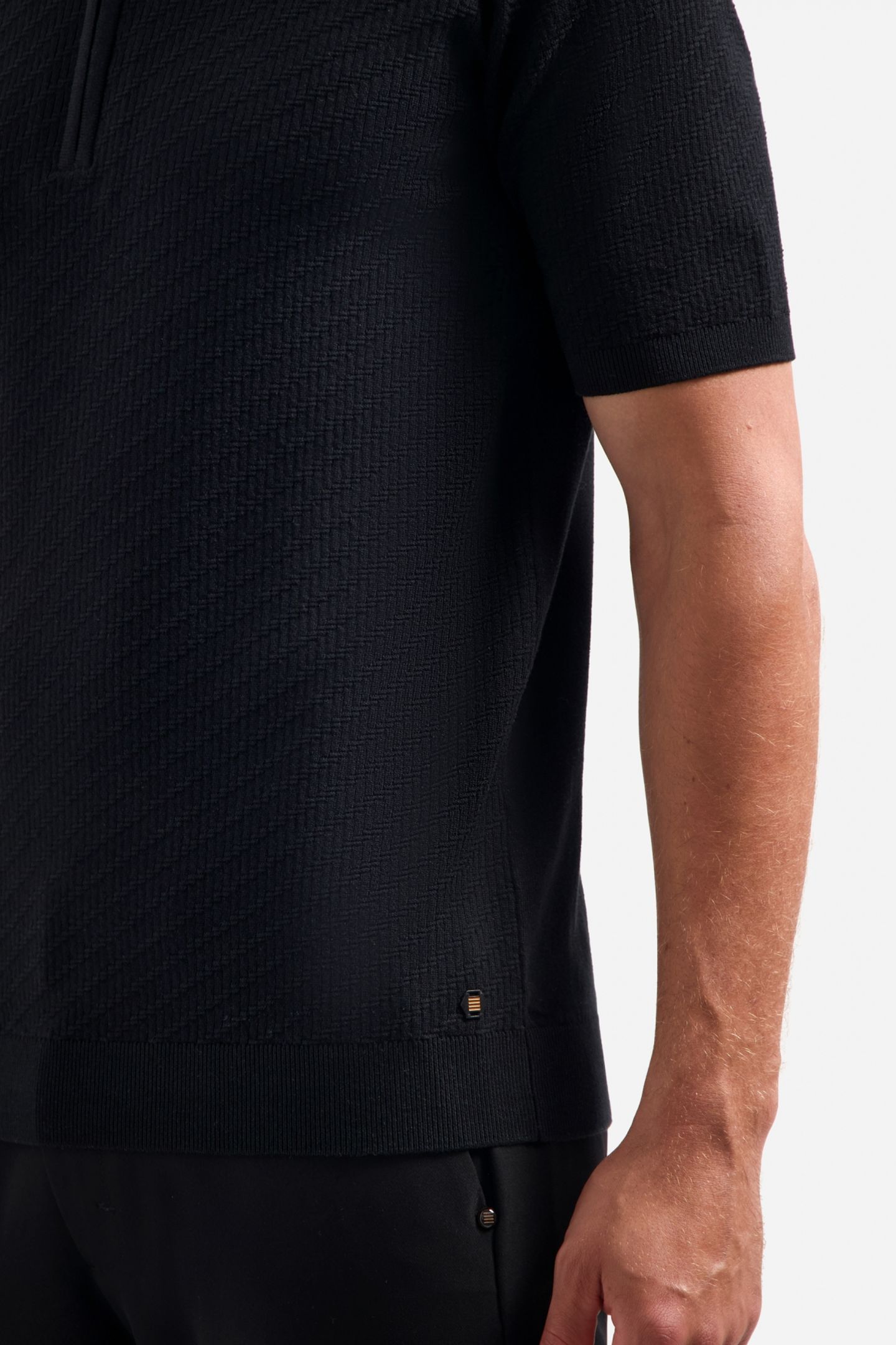 PULLOVER SHORT SLEEVE POLO ZIP SOLID JACQUARD BLACK 6