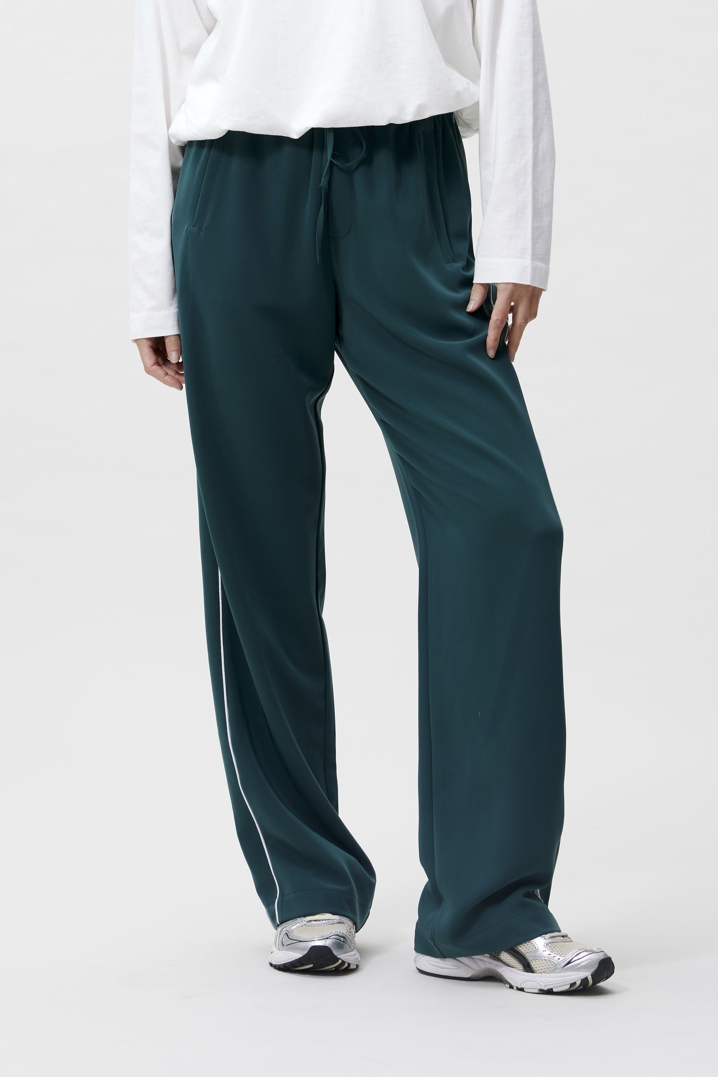 TRACKSUIT TROUSERS WITH PIPING SEA MOSS 2