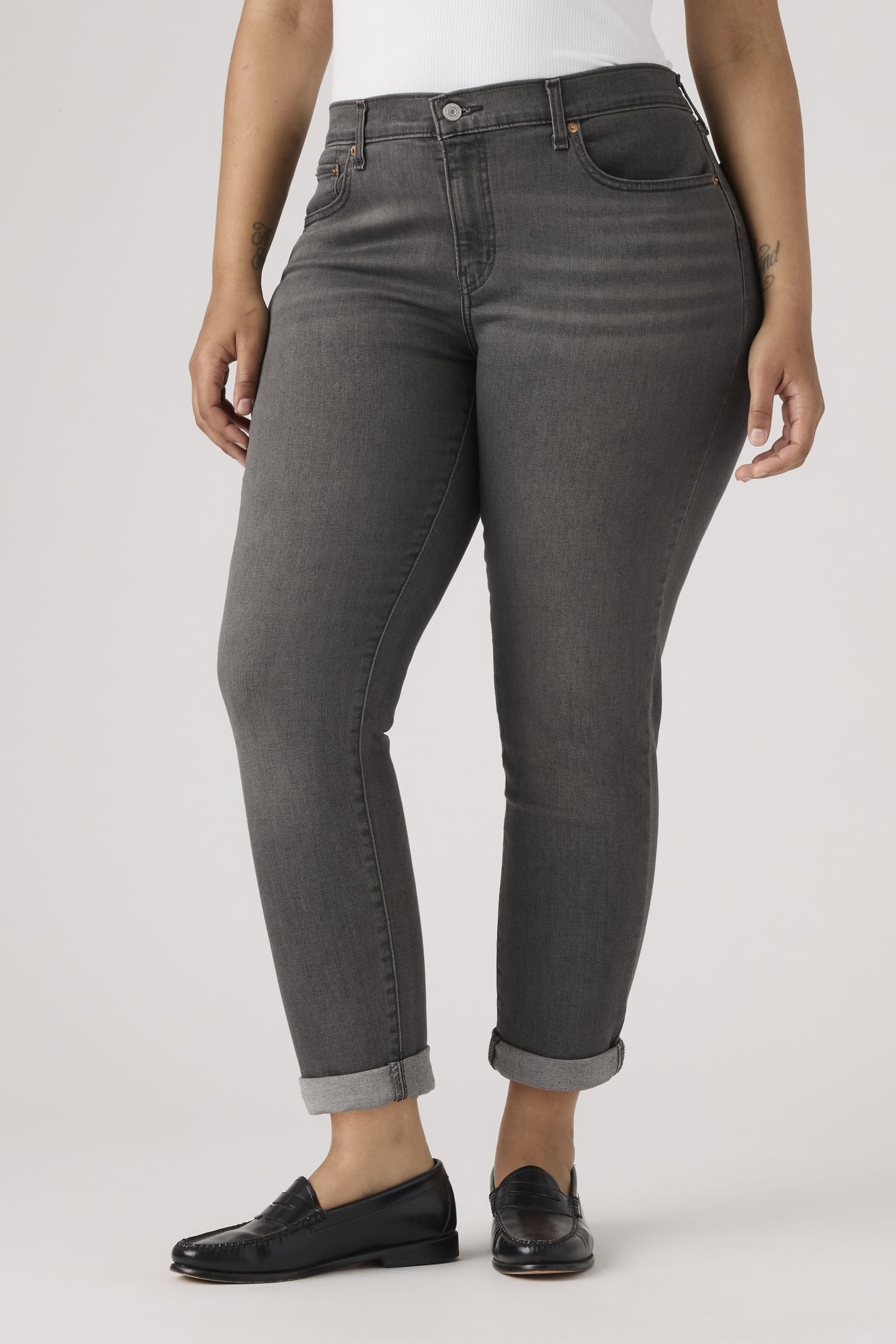 MID-RISE BOYFRIEND JEANS 6