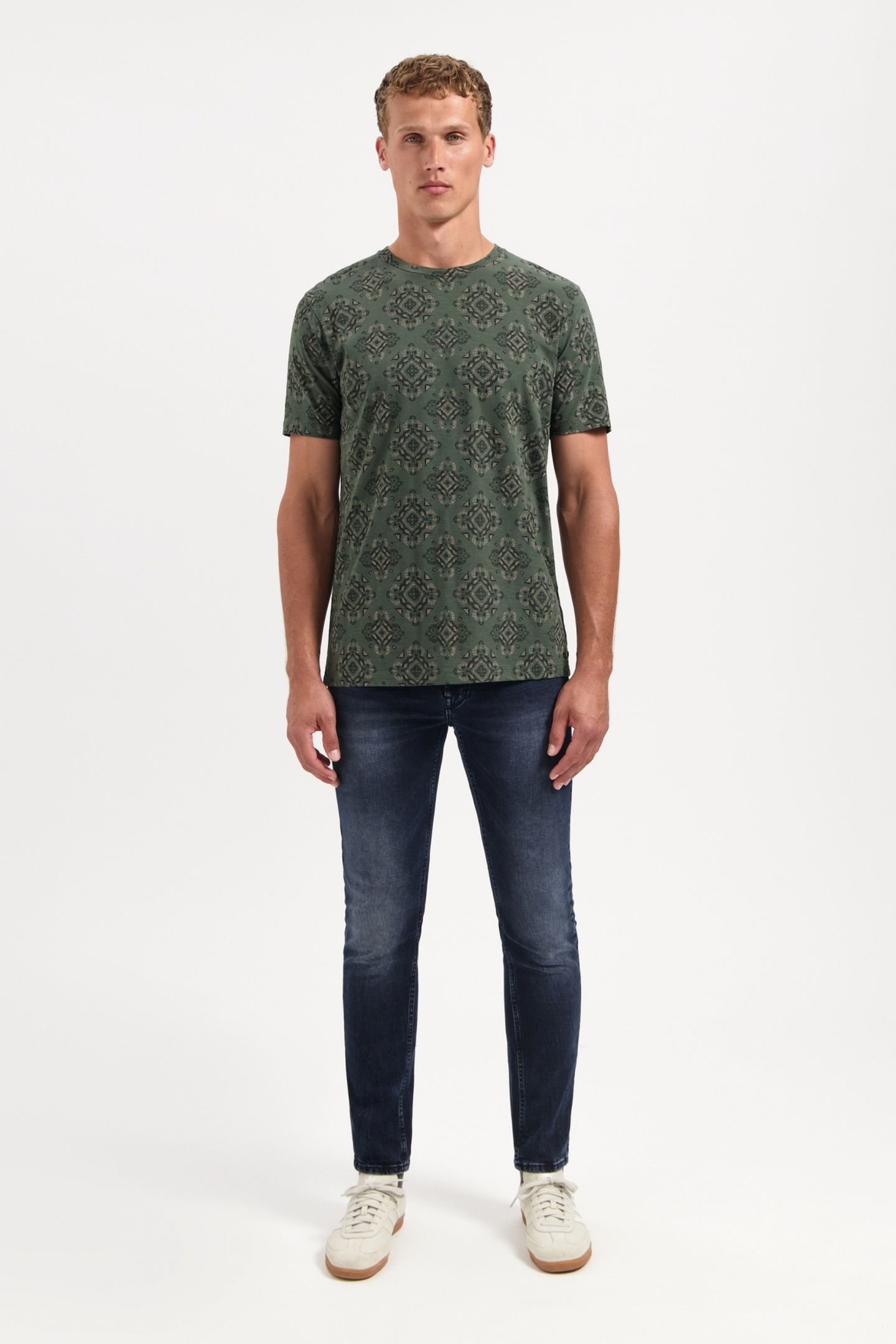 T-SHIRT CREWNECK ALLOVER PRINTED GARMENT DYED SLUB DARK GREE 2