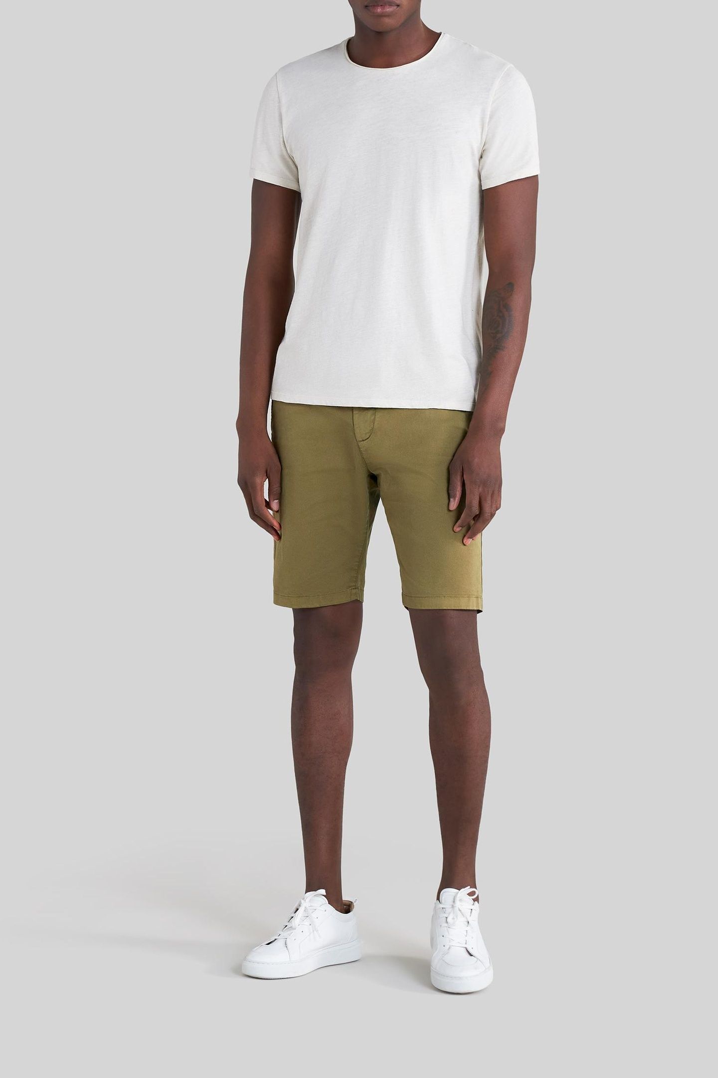 KHAKI TAPERED CHINO BERMUDAS 1