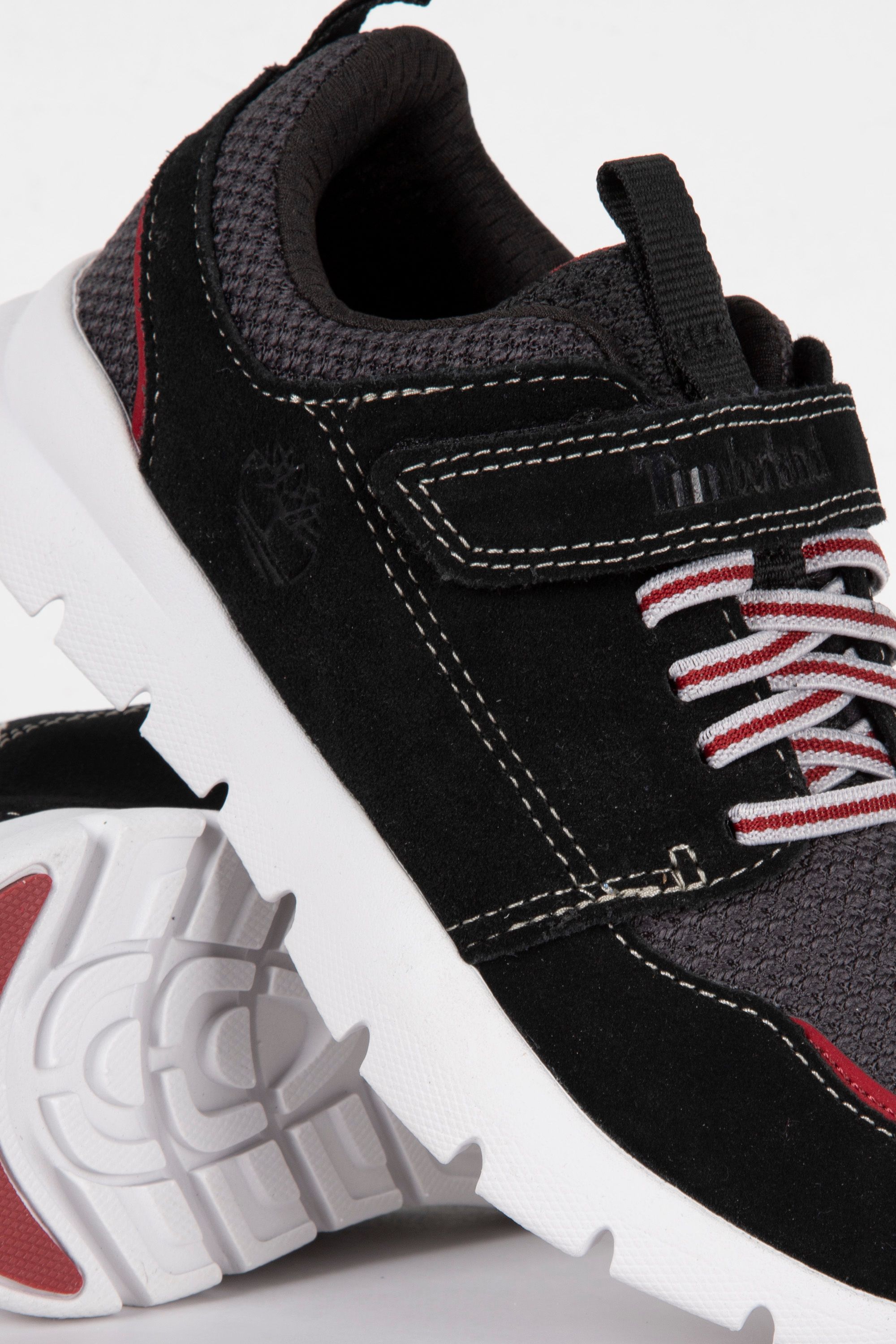 BOROUGHS PROJECT LOW LACE UP SNEAKER BLACK SUEDE 3