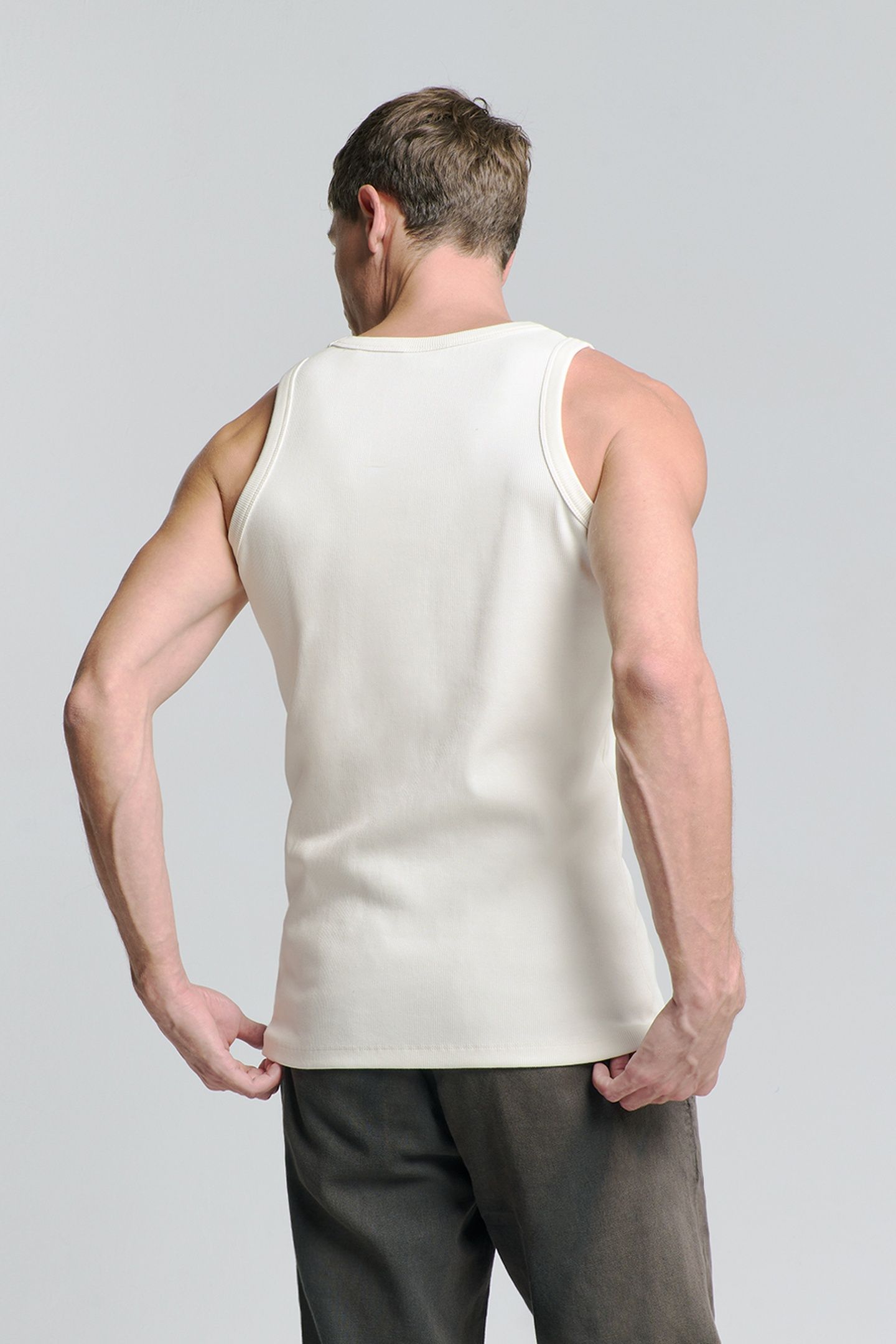 SINGLET SOLID RIB OFFWHITE 4