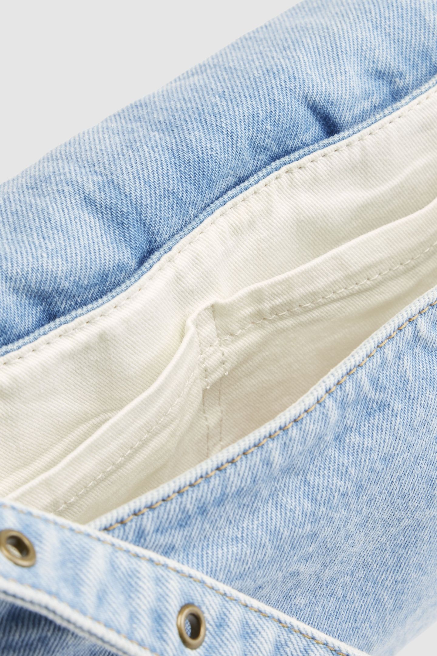 BRANNAN SHOULDER BAG 5