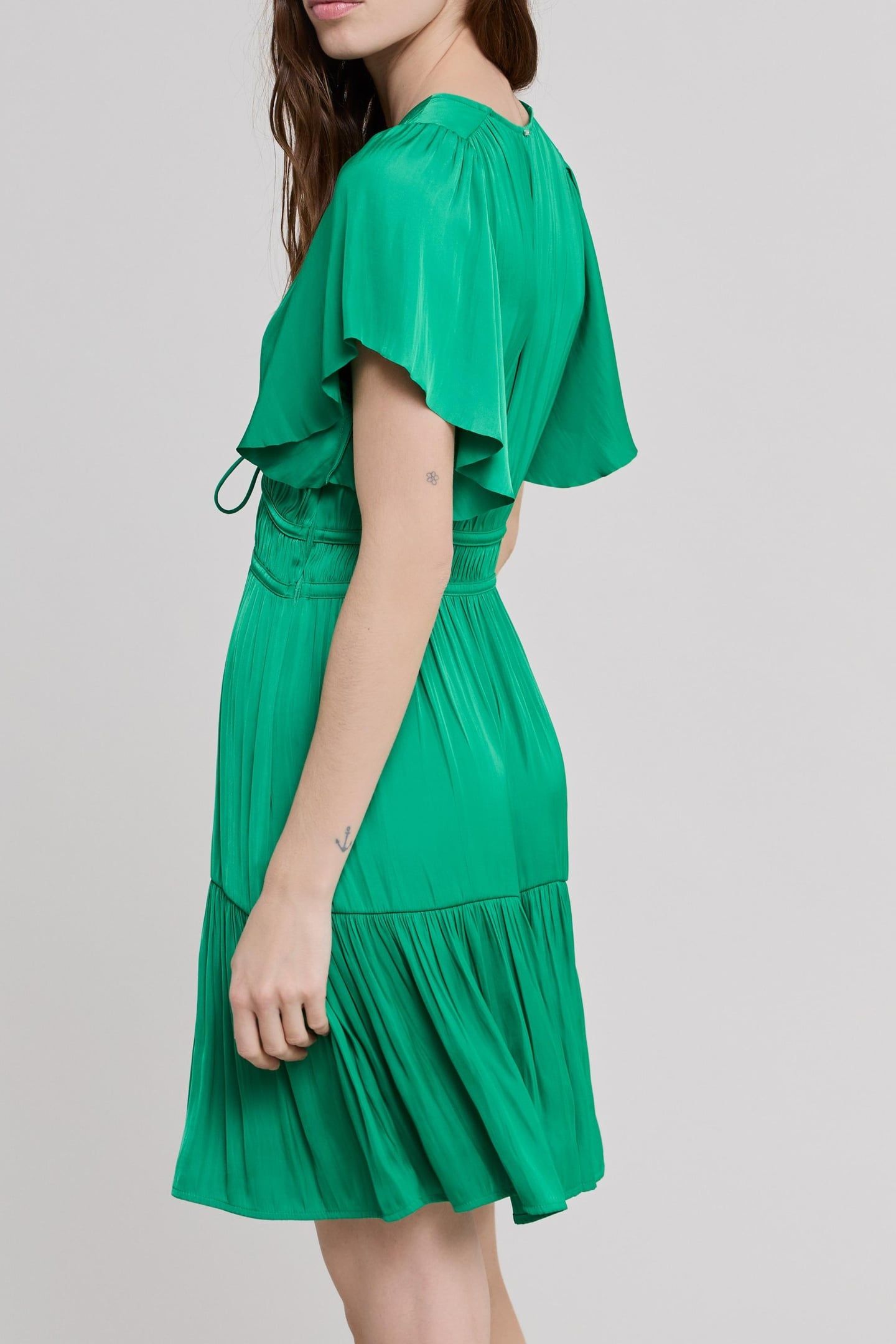 MINT CREASED DRESS WITH BUTTERFLY SLEEVES 5