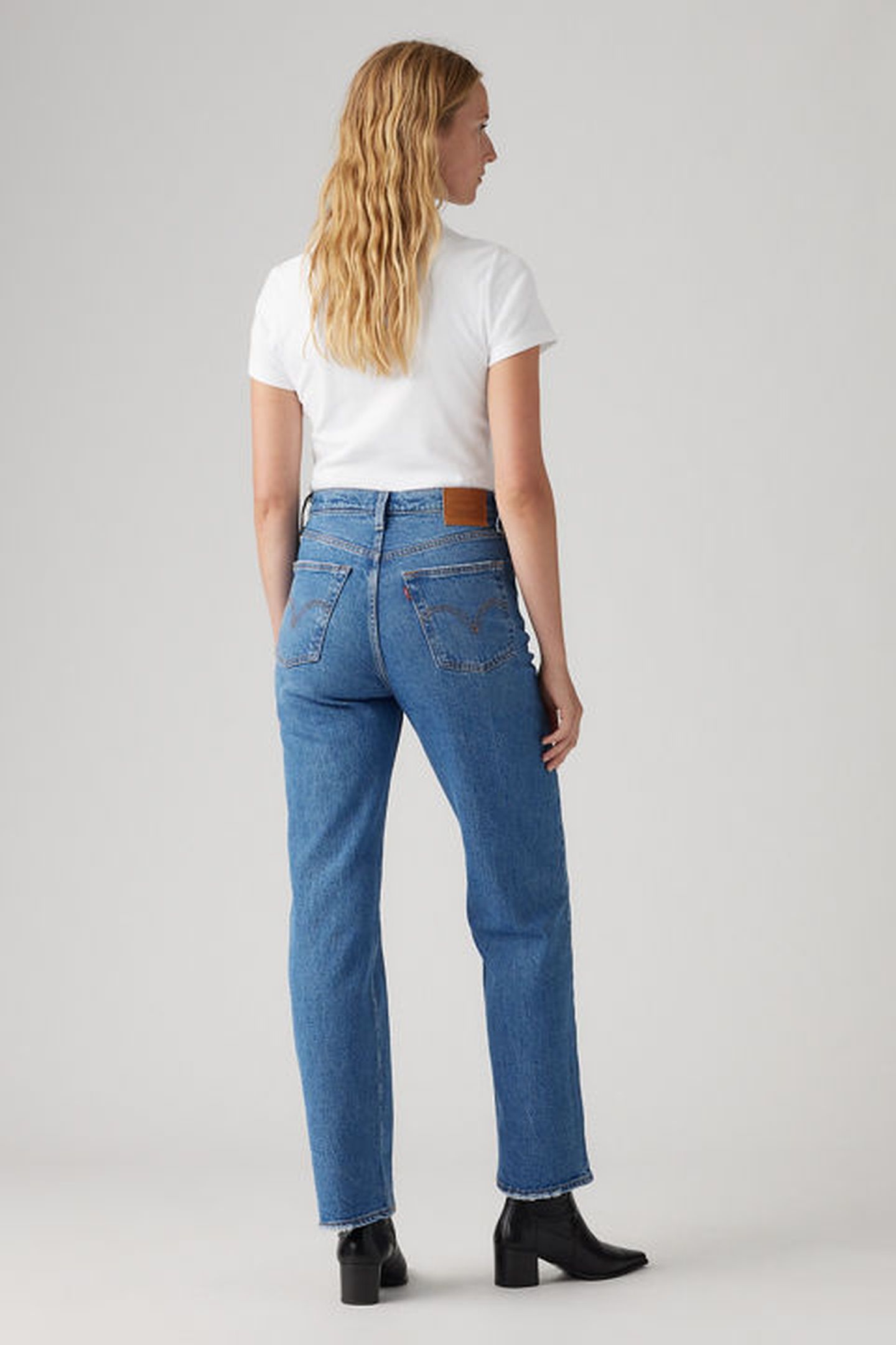 RIBCAGE STRAIGHT ANKLE JEANS 3