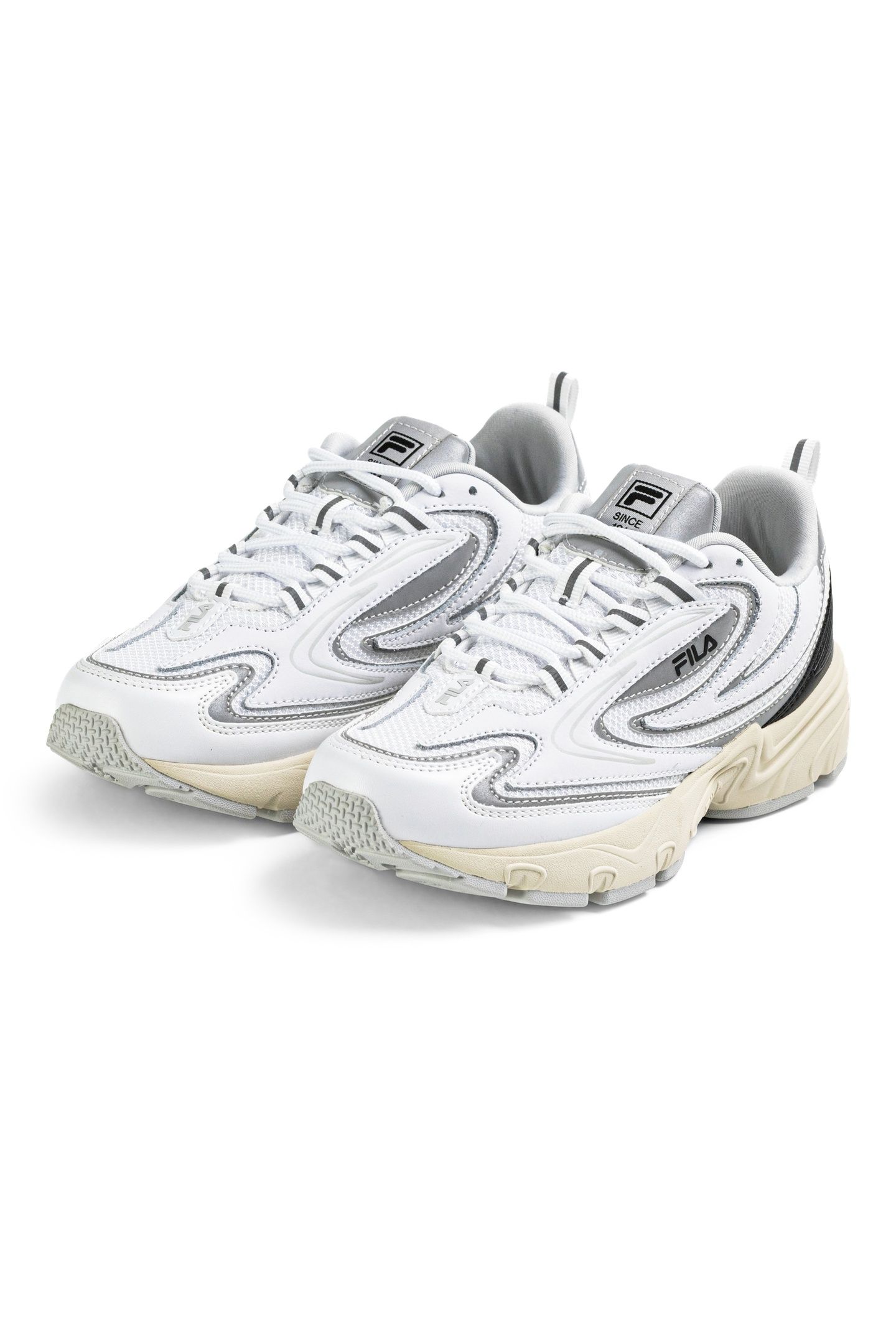 ACTIX WHITE-BLACK 3