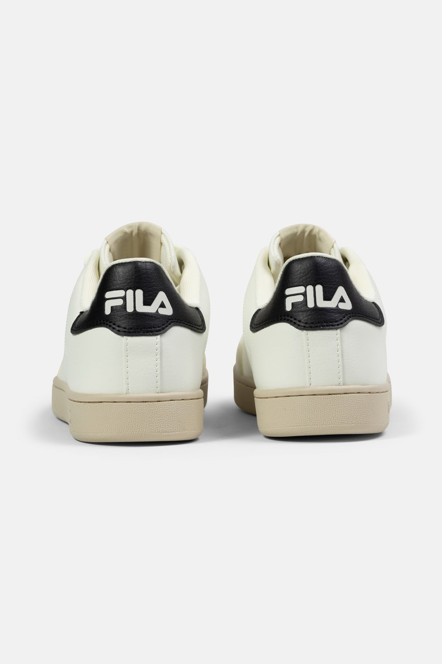 COURTBAY MARSHMALLOW-BLACK 4