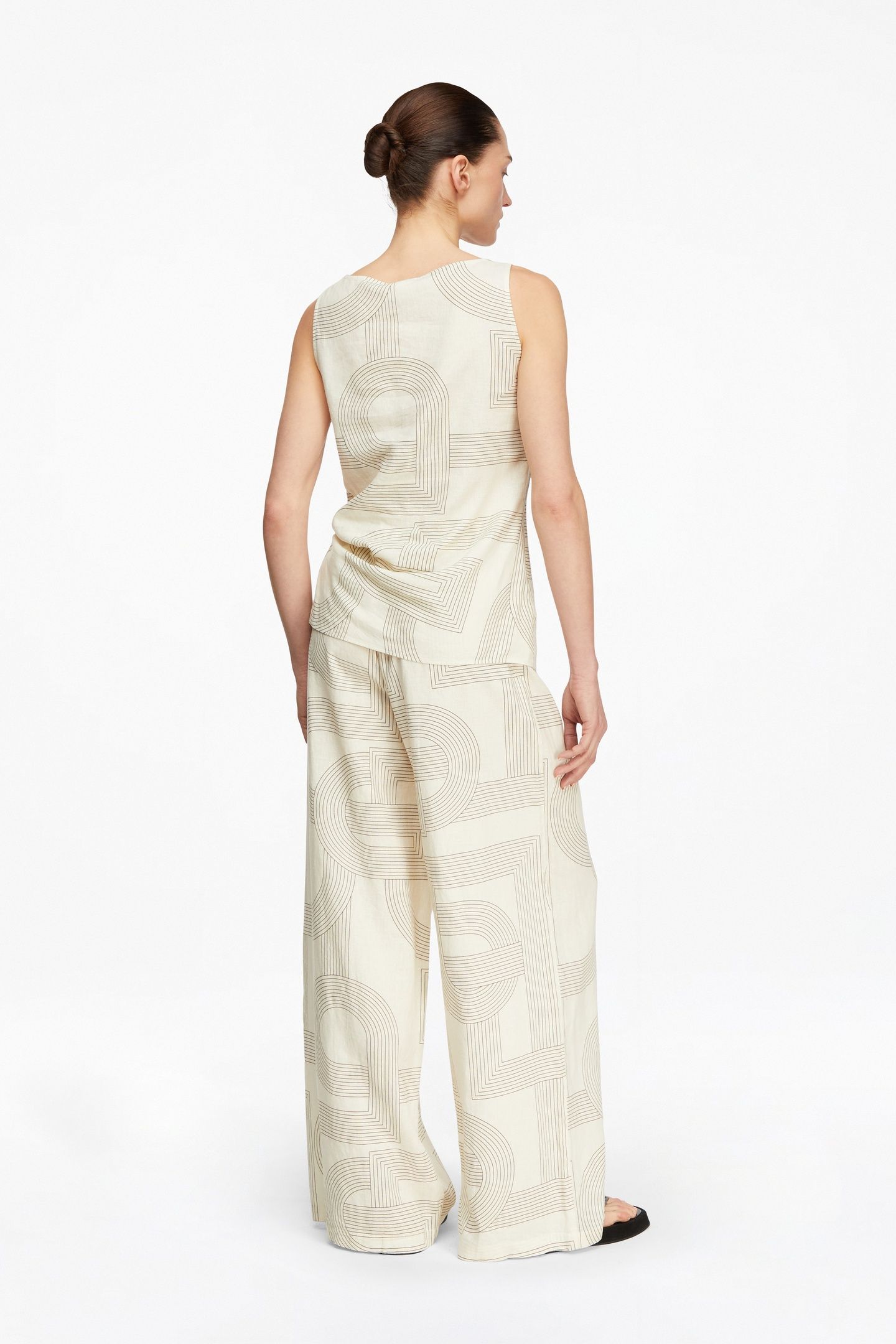 COMMA PANTS OFFWHITE 3