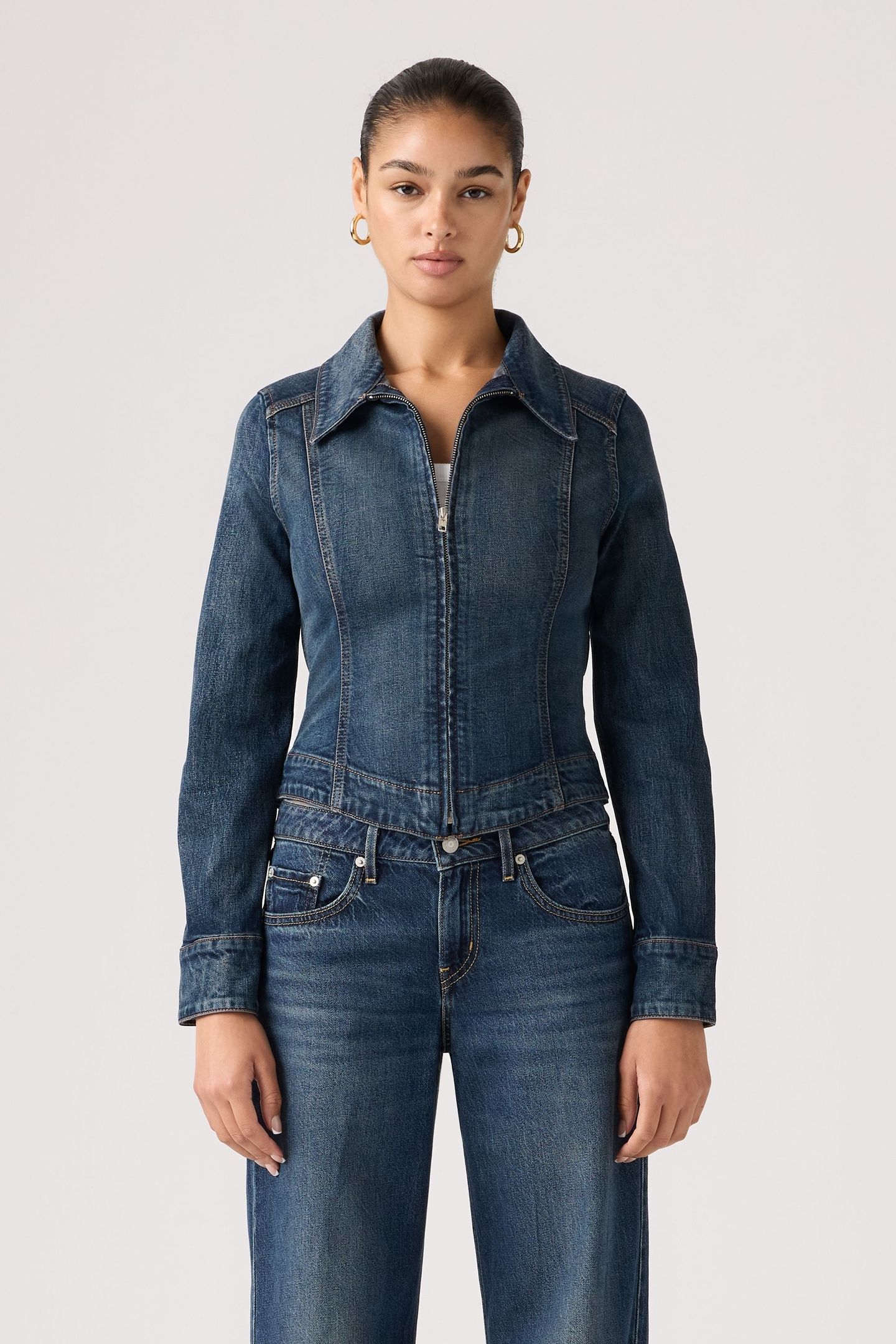 STRETCH FITTED TRUCKER JACKET 1