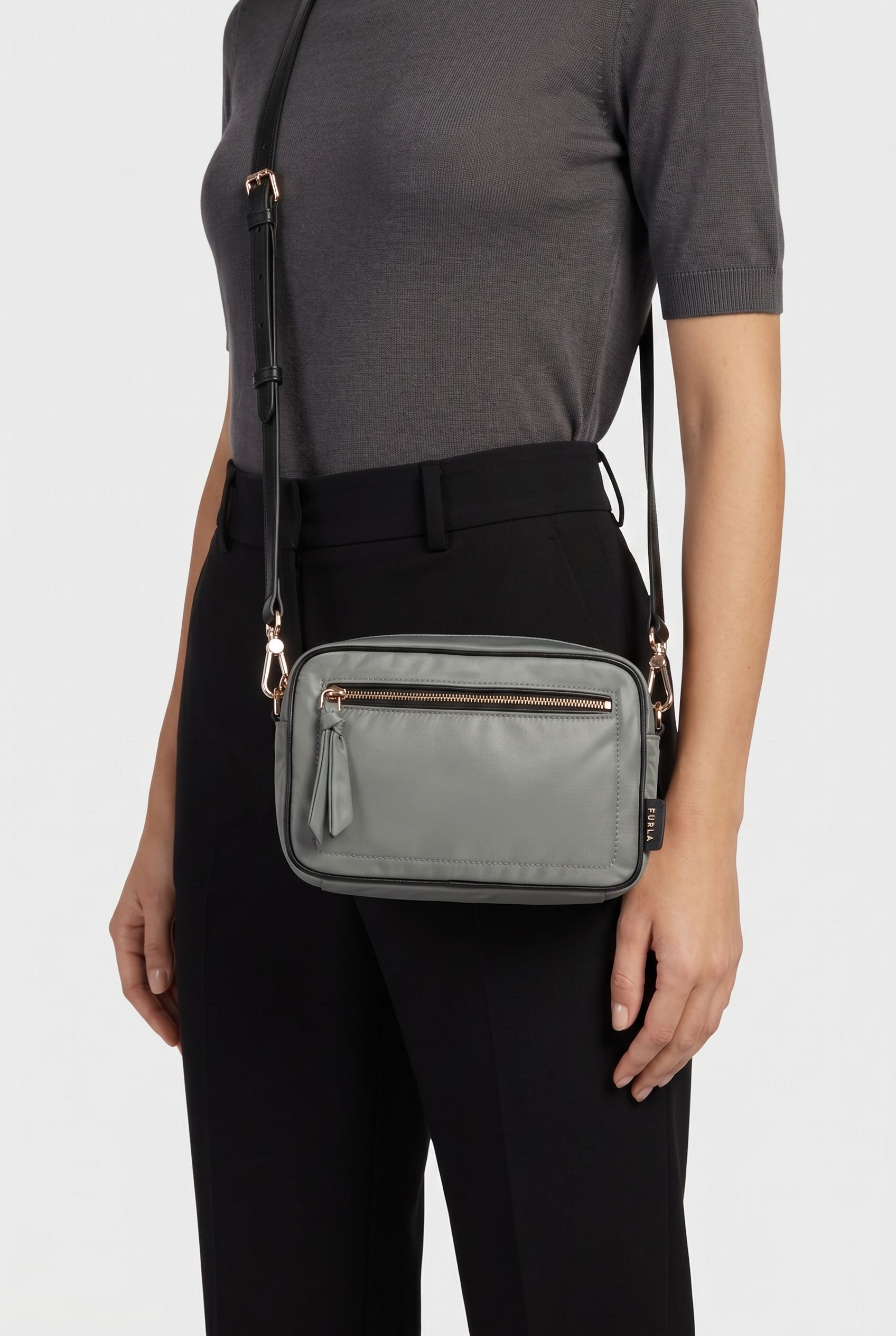 GAIA SMALL CAMERA CASE AGAVE B 3