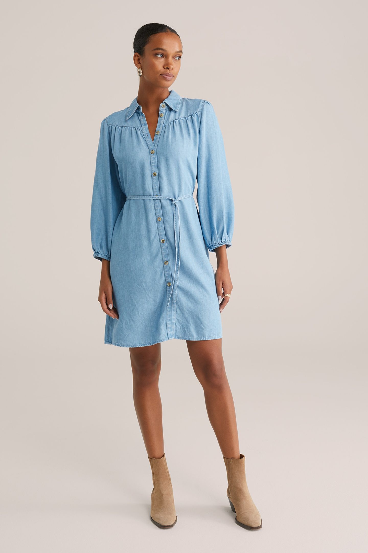 DRESS MID LENGTH LIGHT BLUE 1