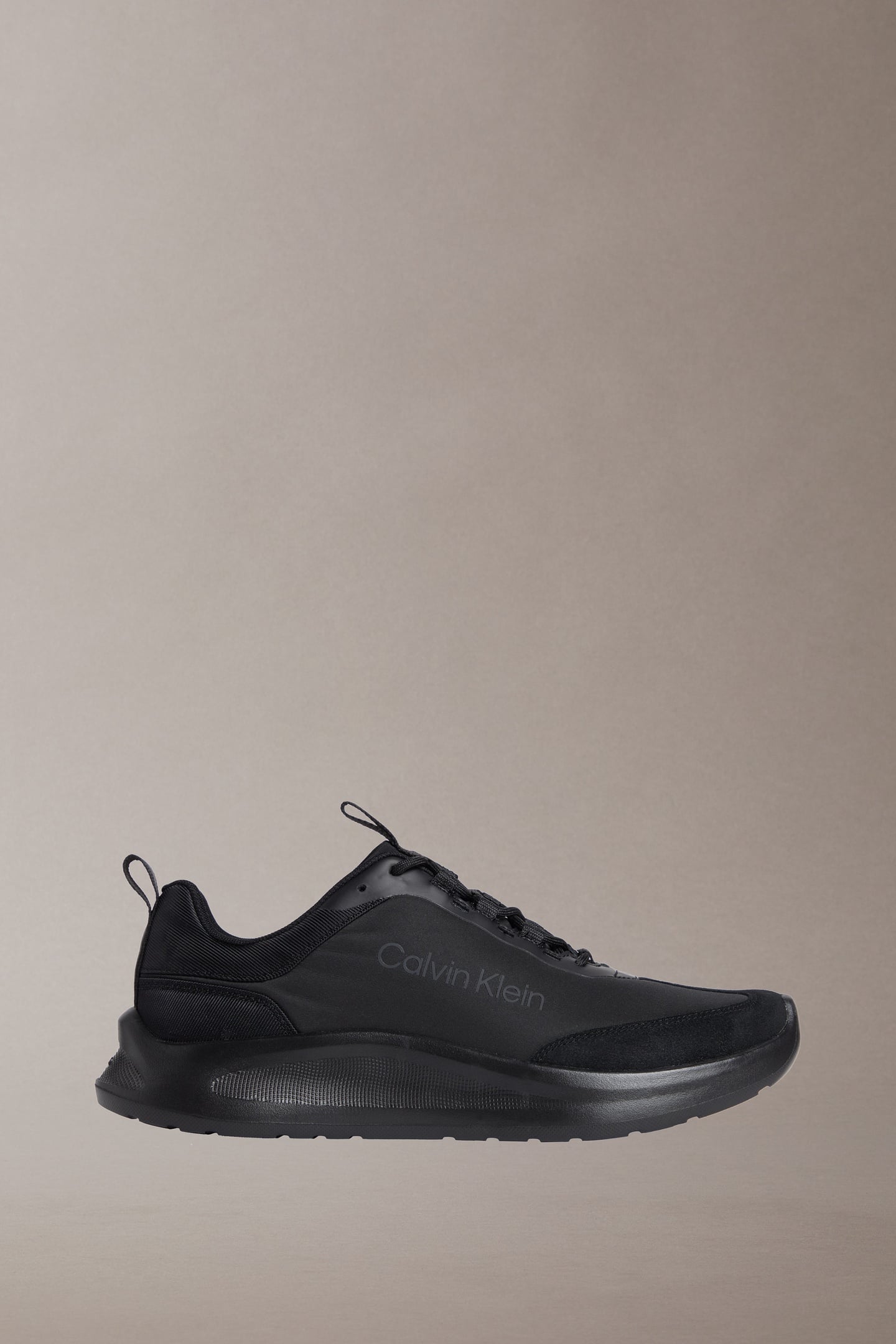 LIGHT EVA RUNNER TRIPLE BLACK 1