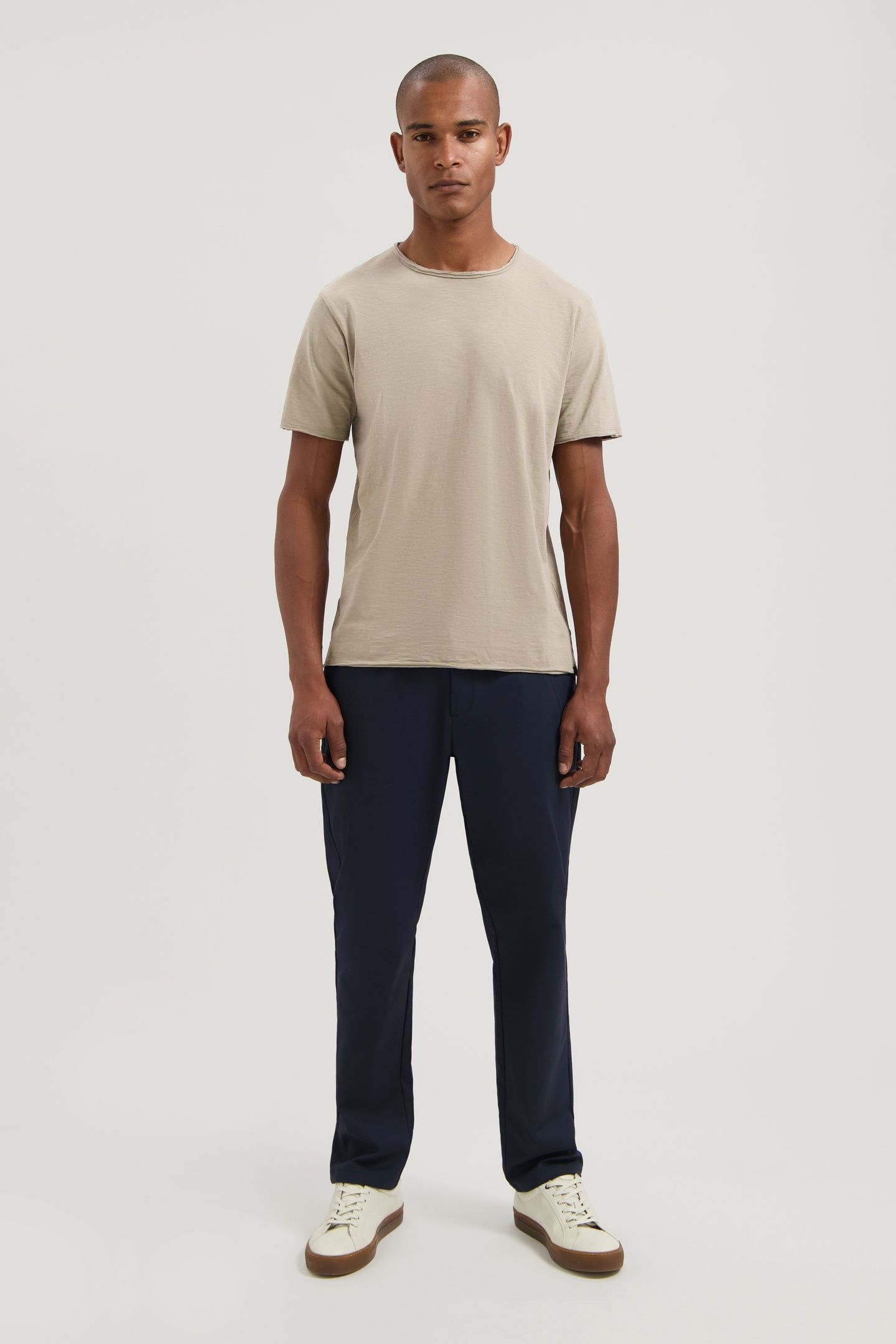 DS_MC QUEEN TEE VINTAGE KHAKI 2