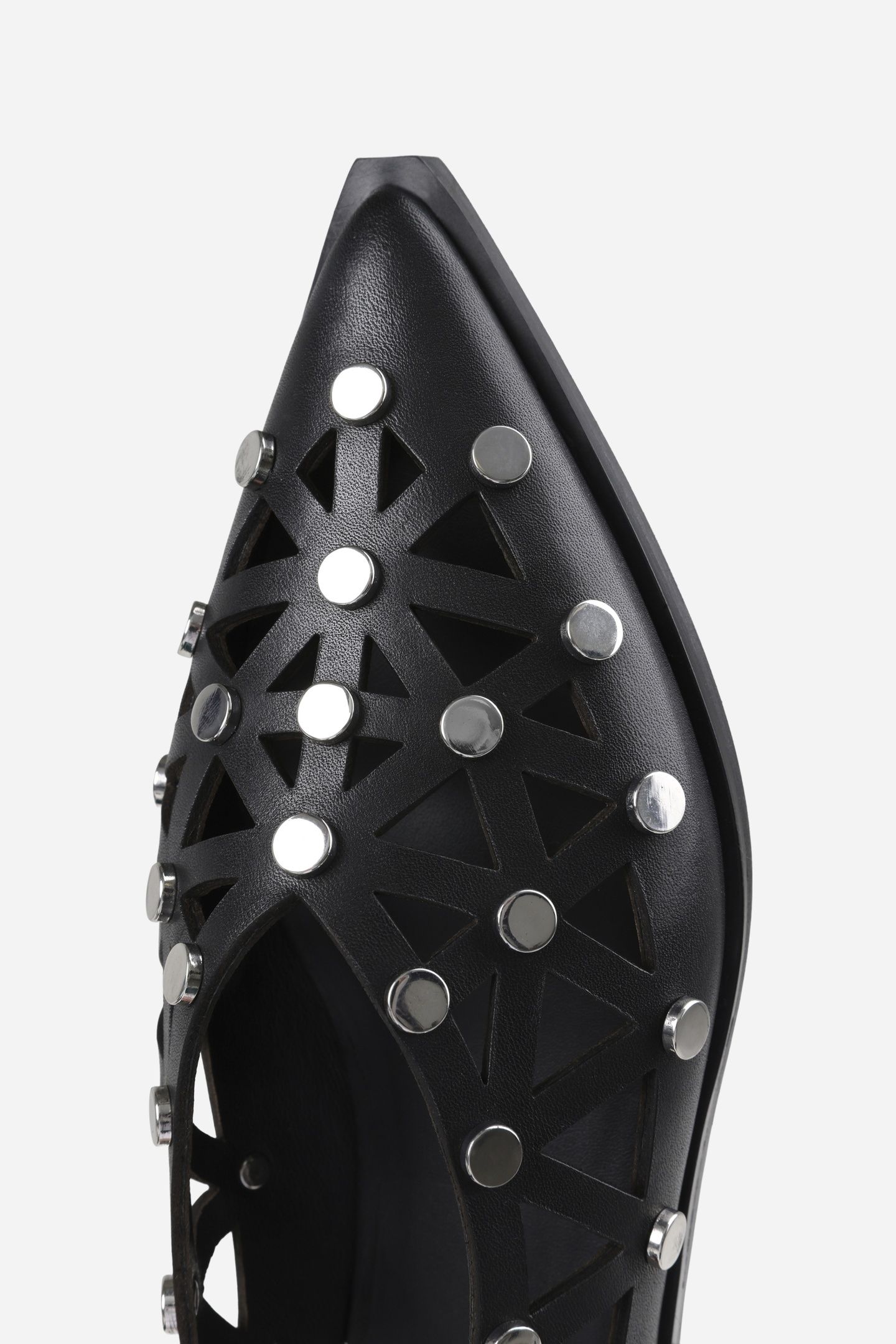 LAUR-YNN LOW SHOE BLACK 5