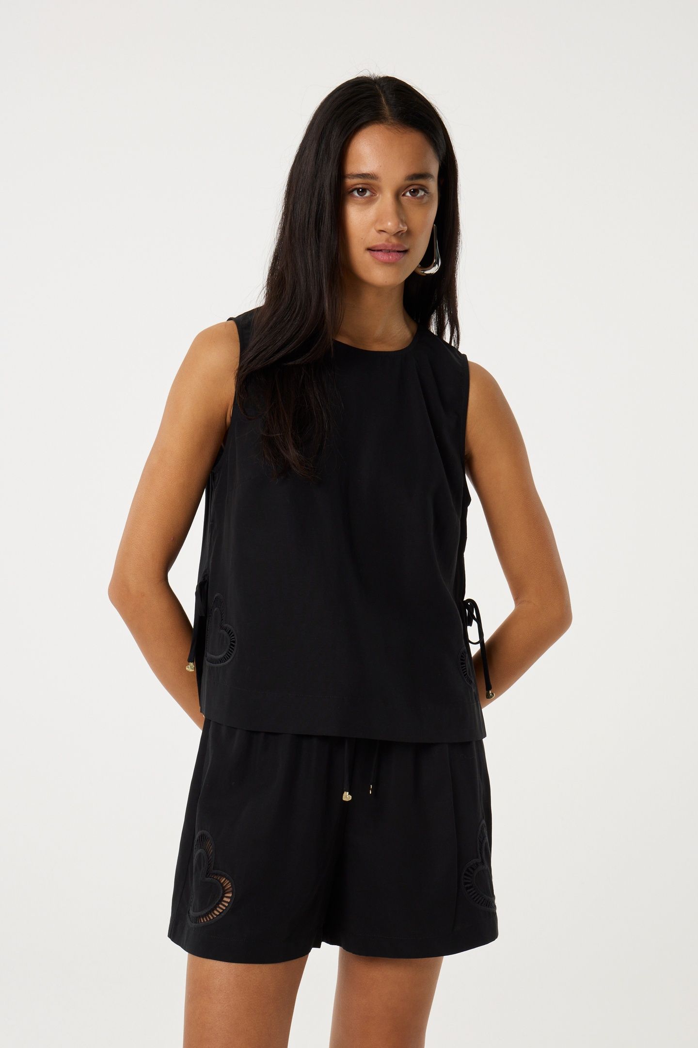 BOY SHORT BLACK 1