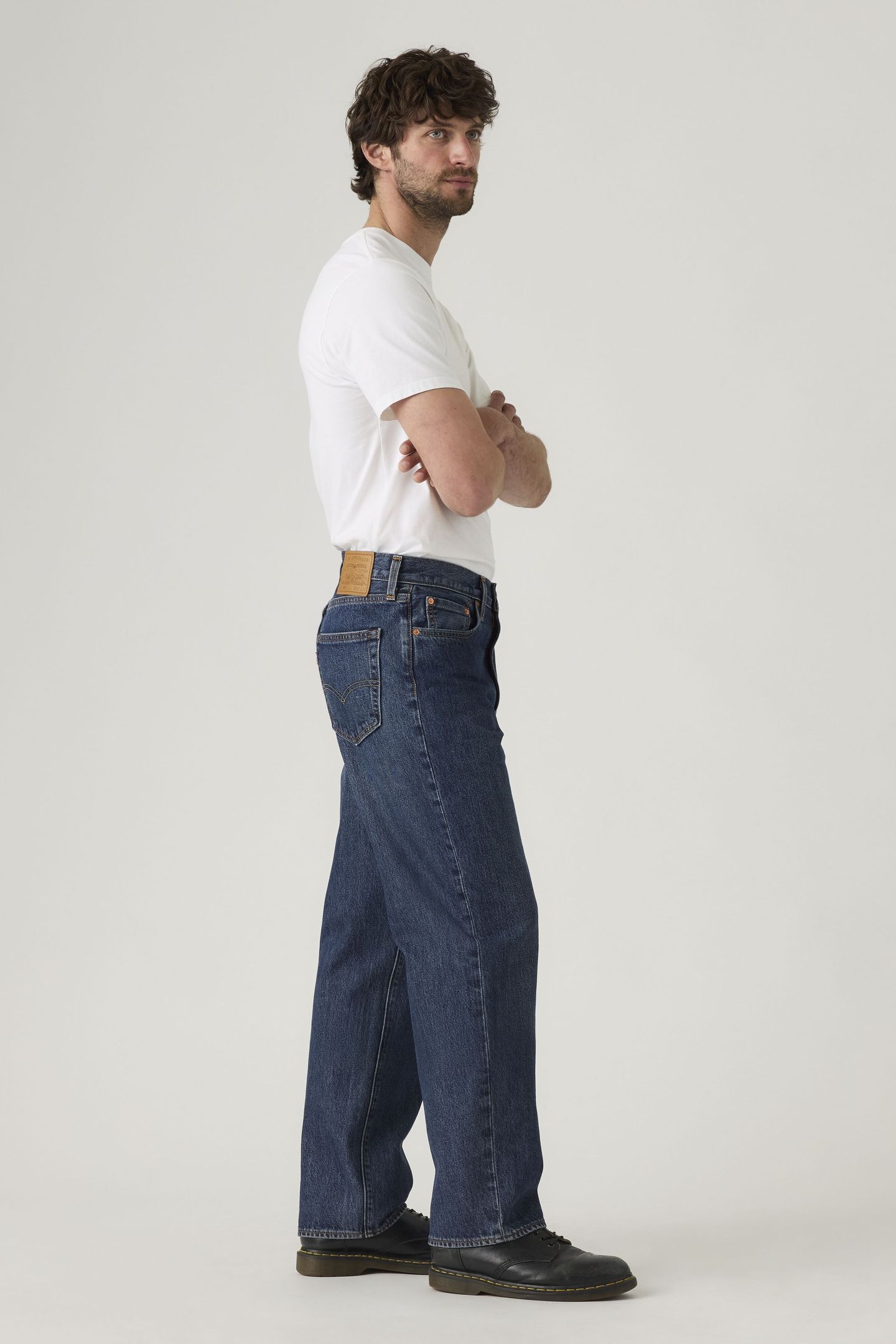 568™ LOOSE STRAIGHT JEANS 3
