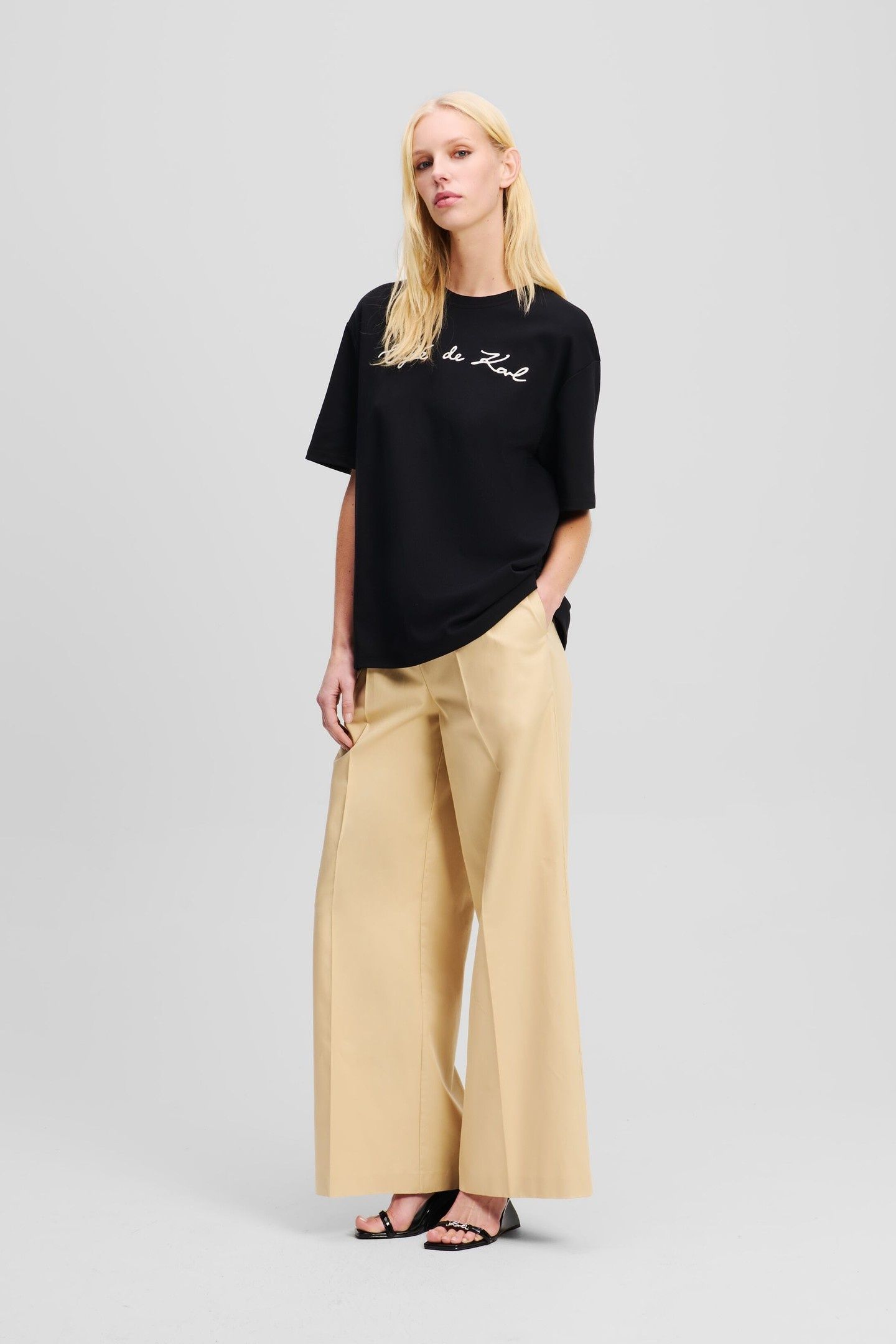 JP OVERSIZED T-SHIRT BLACK 4