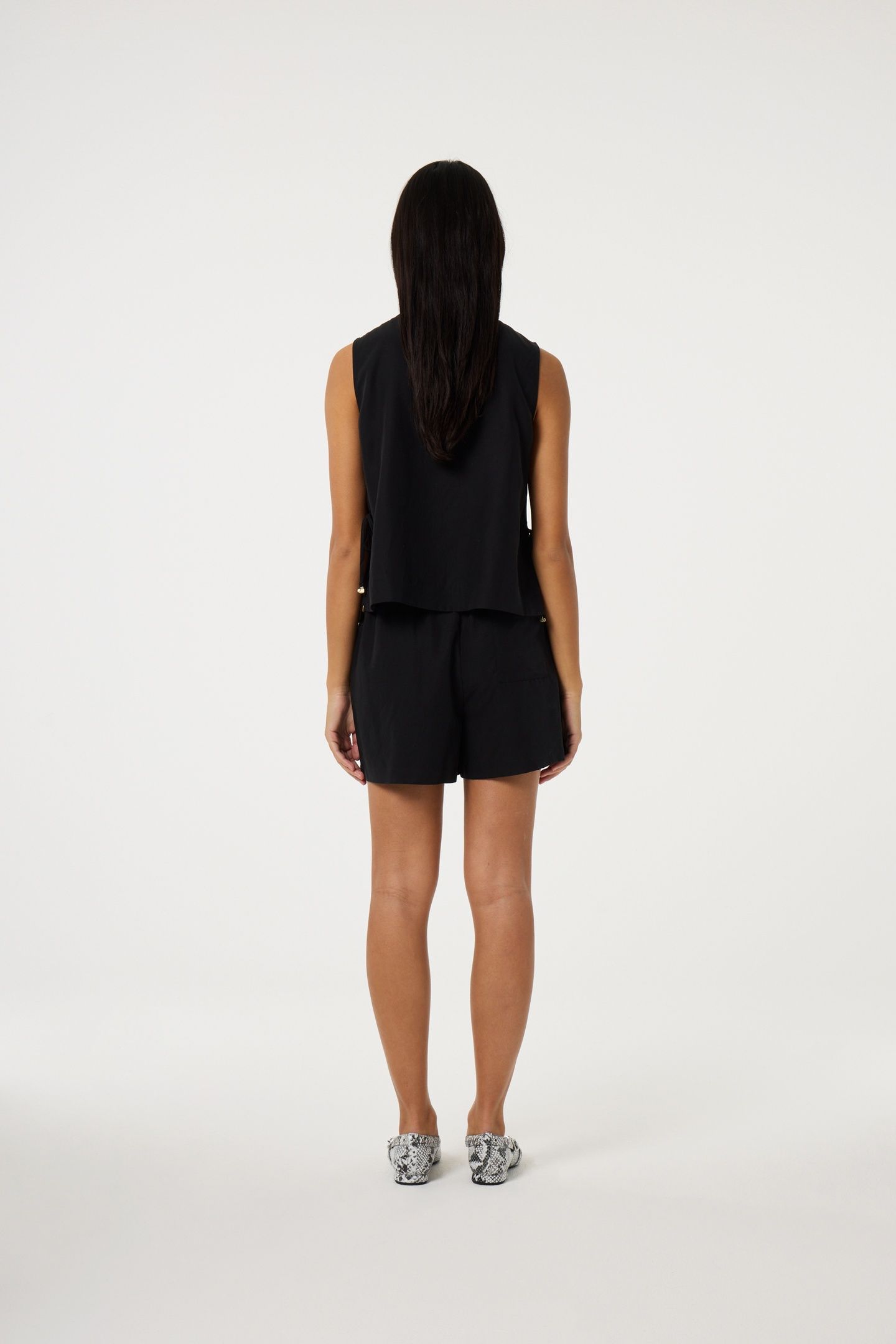 BOY SHORT BLACK 3