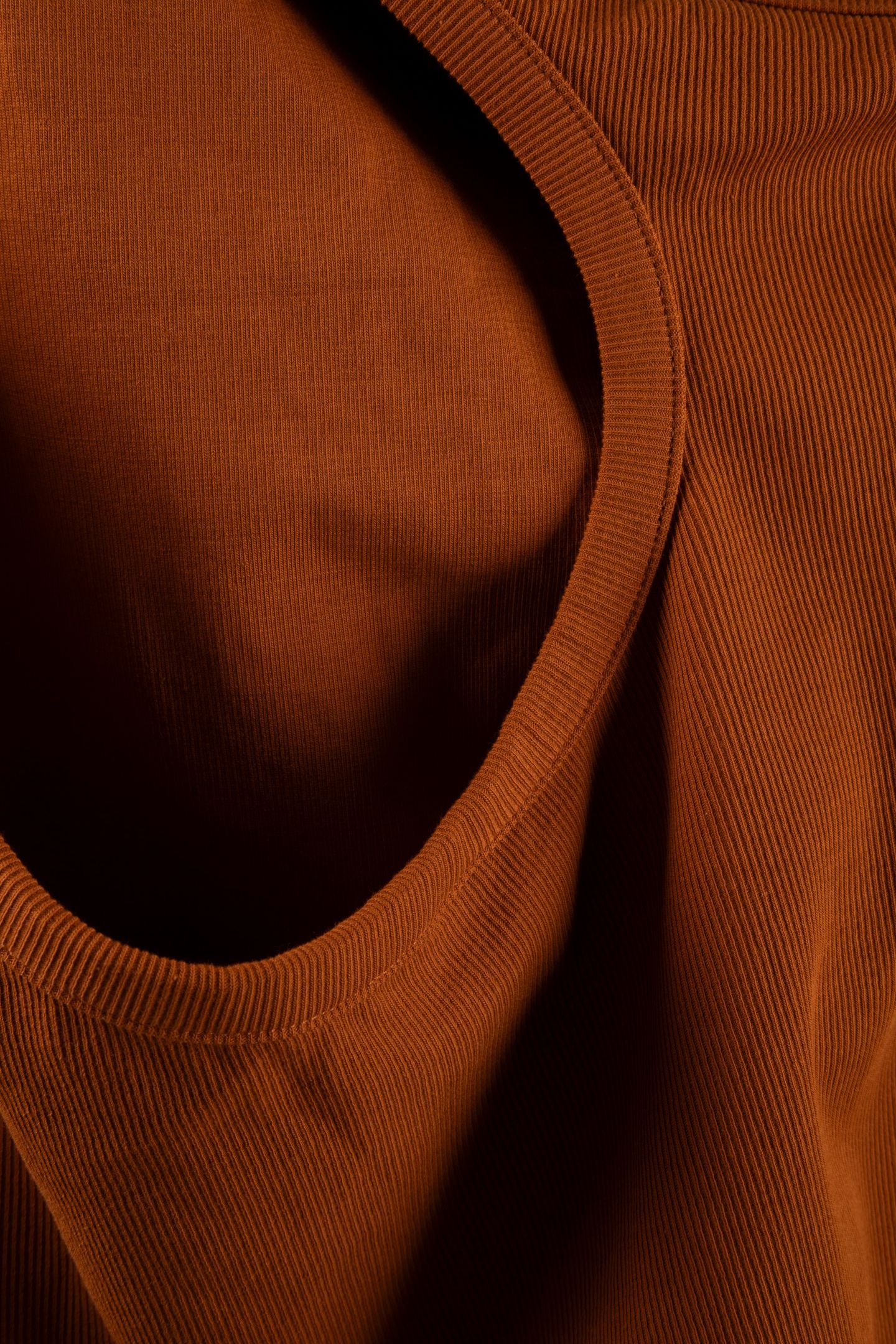 ST ADA TANK TOP BROWN 5